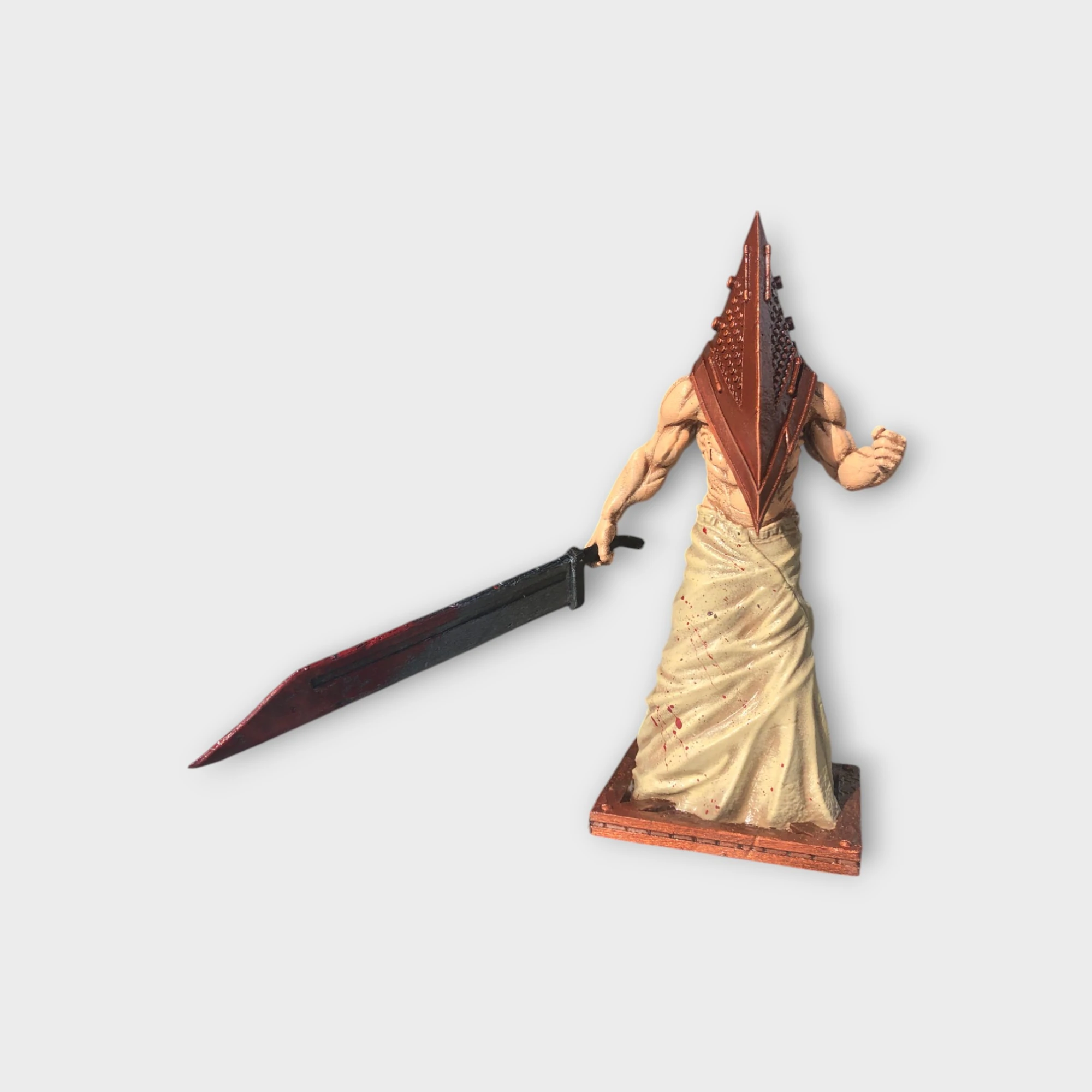 Piramit Kafa (25 cm)