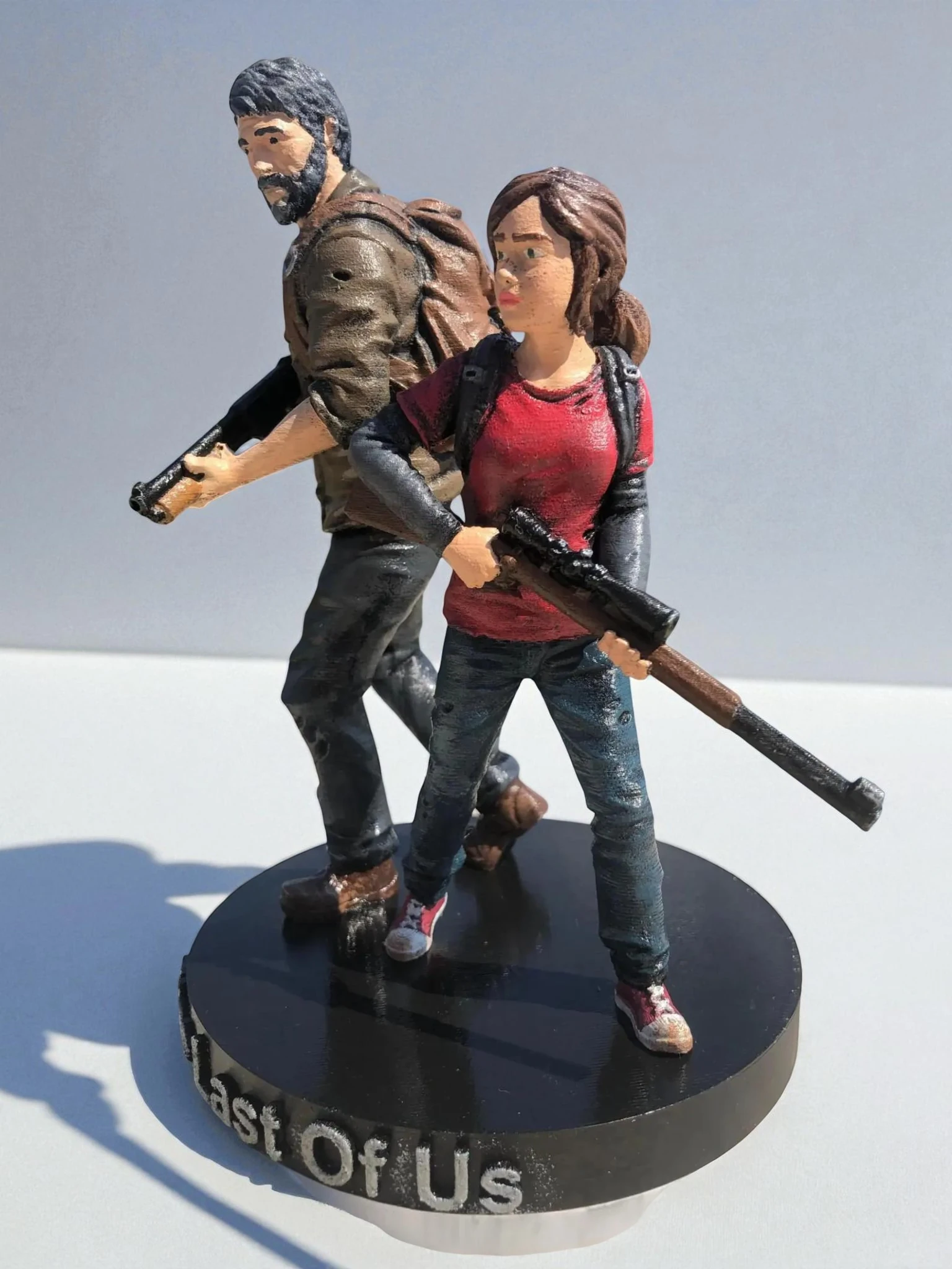 The Last of Us Joel & Ellie Figür (23 cm)