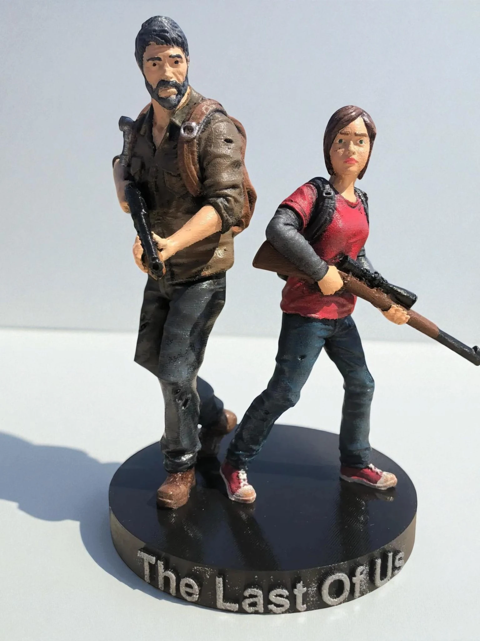 The Last of Us Joel & Ellie Figür (23 cm)