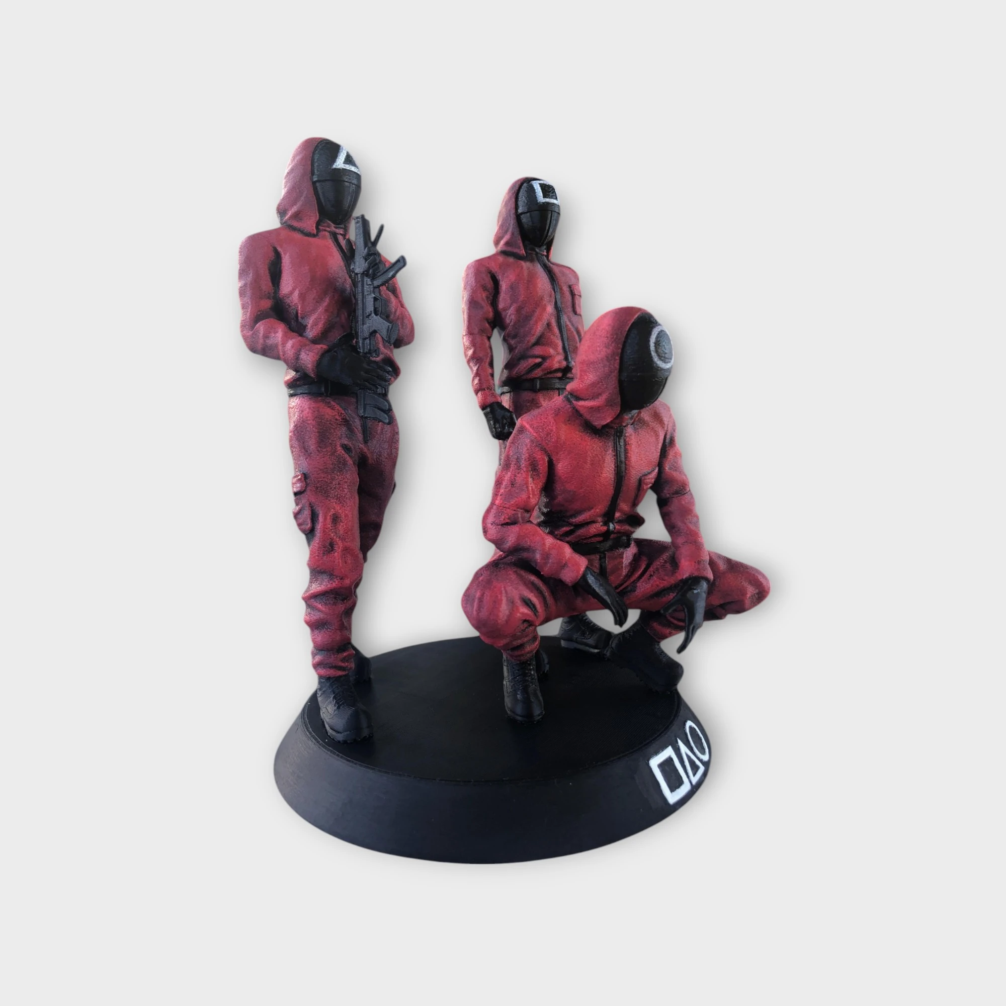 Squid Game Askerler Figürü