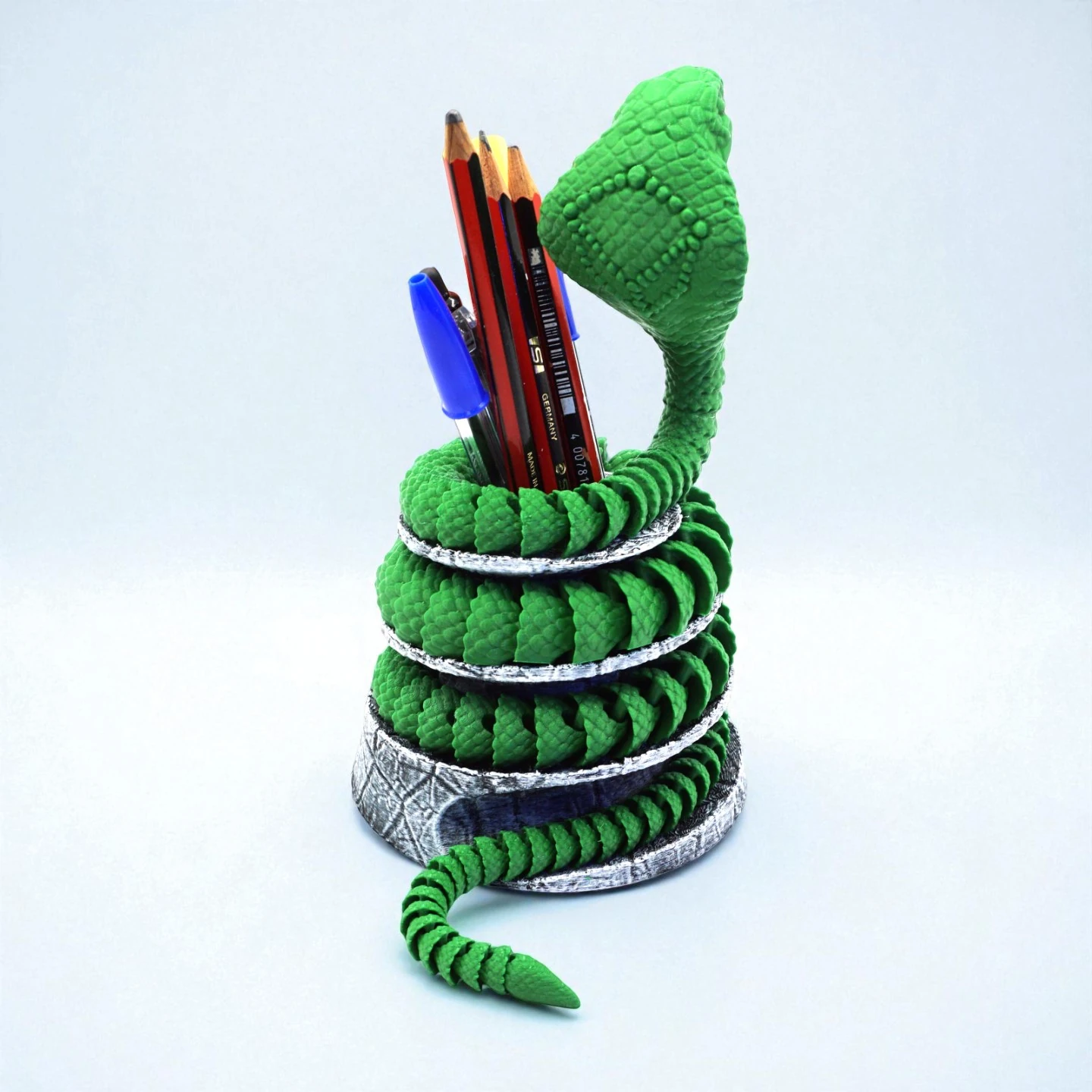 Yılan Figürlü Kalemlik