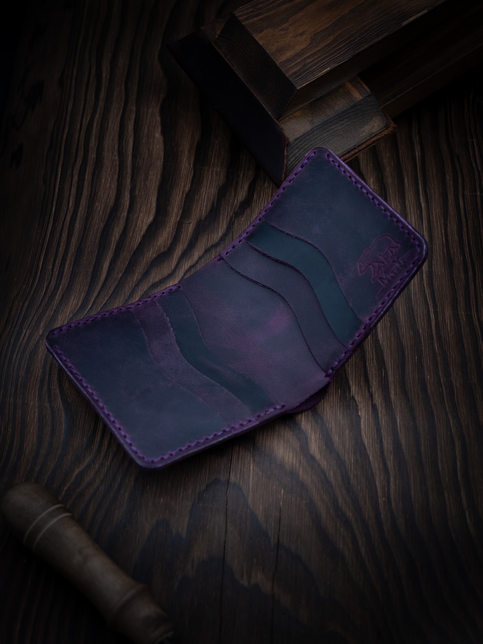 Cella Vertical Wallet