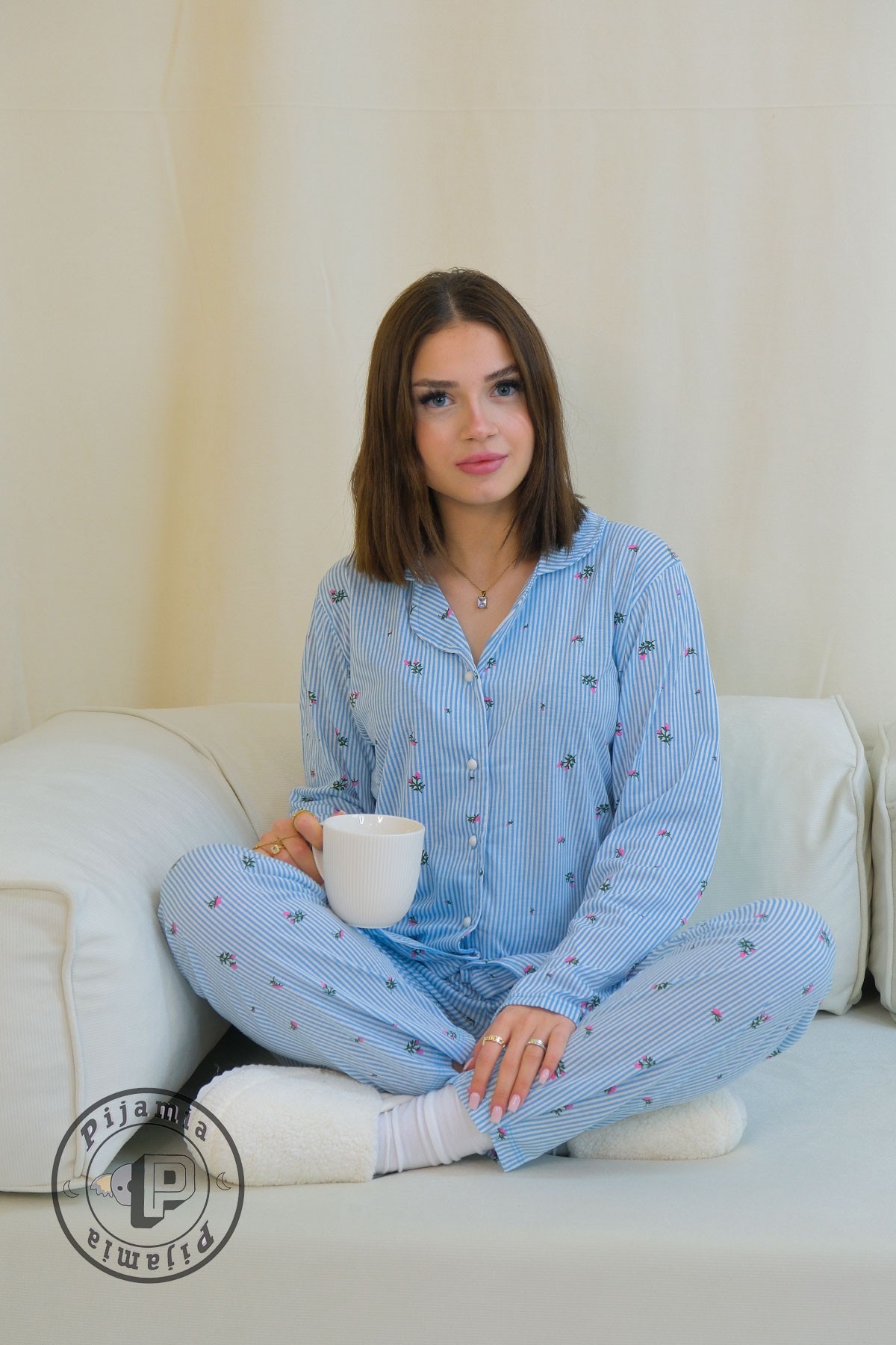 Mavi Çizgili Çiçek Desenli Düğmeli Uzun Kol Kadın Pijama Takımı