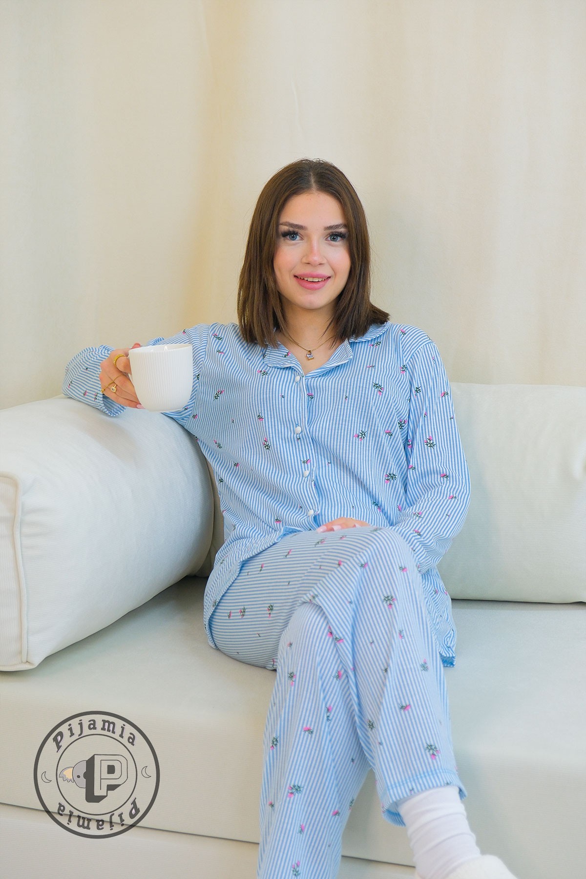 Mavi Çizgili Çiçek Desenli Düğmeli Uzun Kol Kadın Pijama Takımı