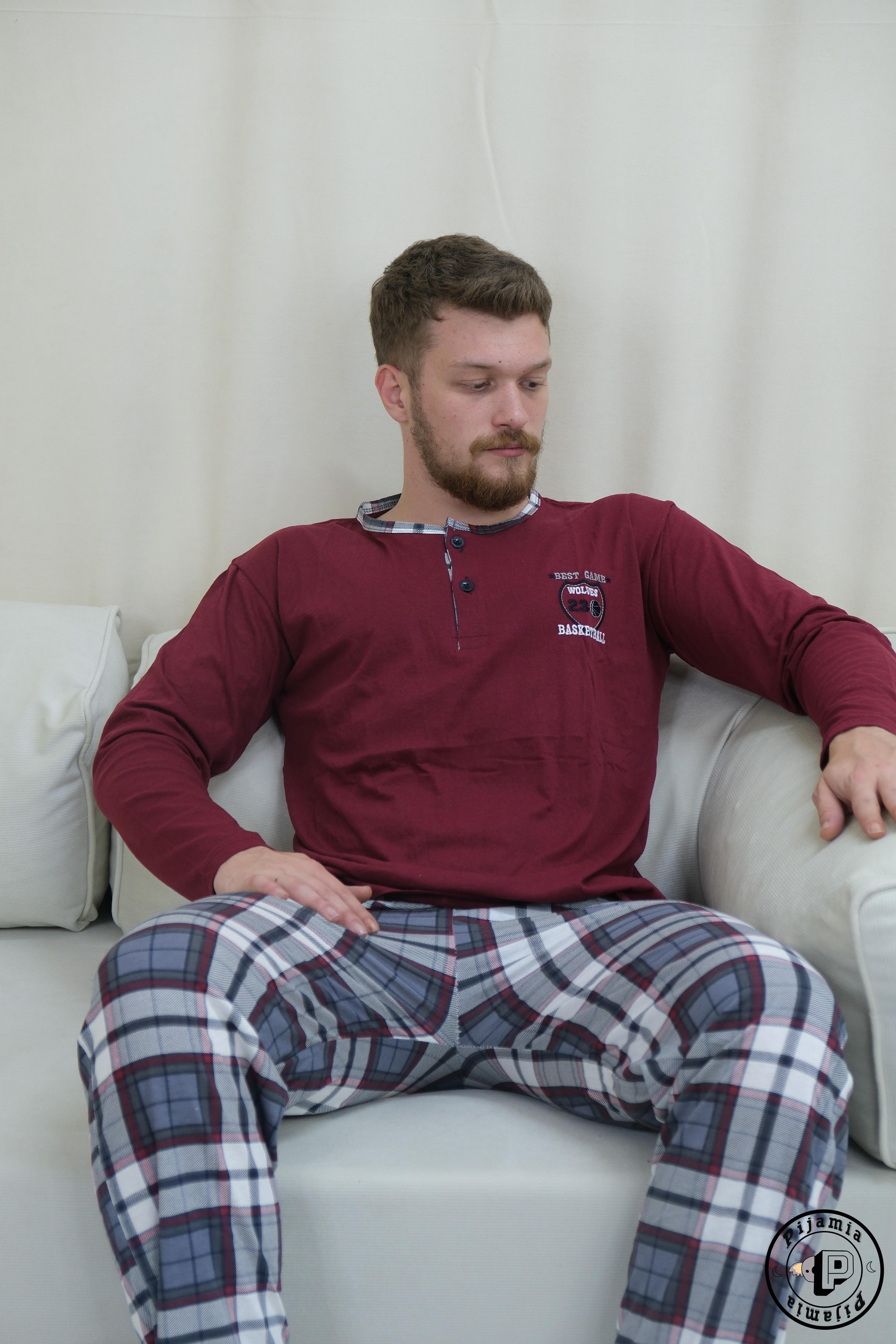 BORDO EKOSE DESENLİ DÜĞMELİ UZUN KOL ERKEK PİJAMA TAKIMI
