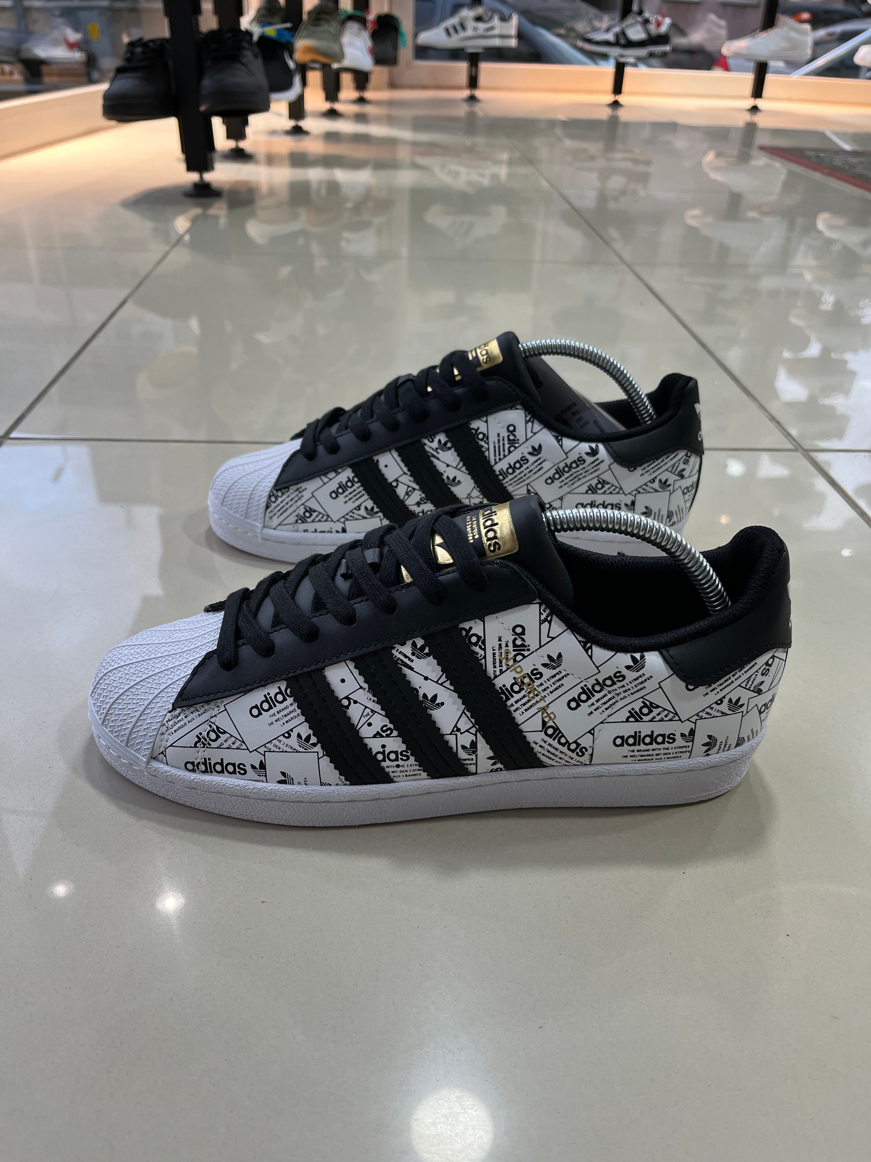 Adidas Superstar Gazete Baskı