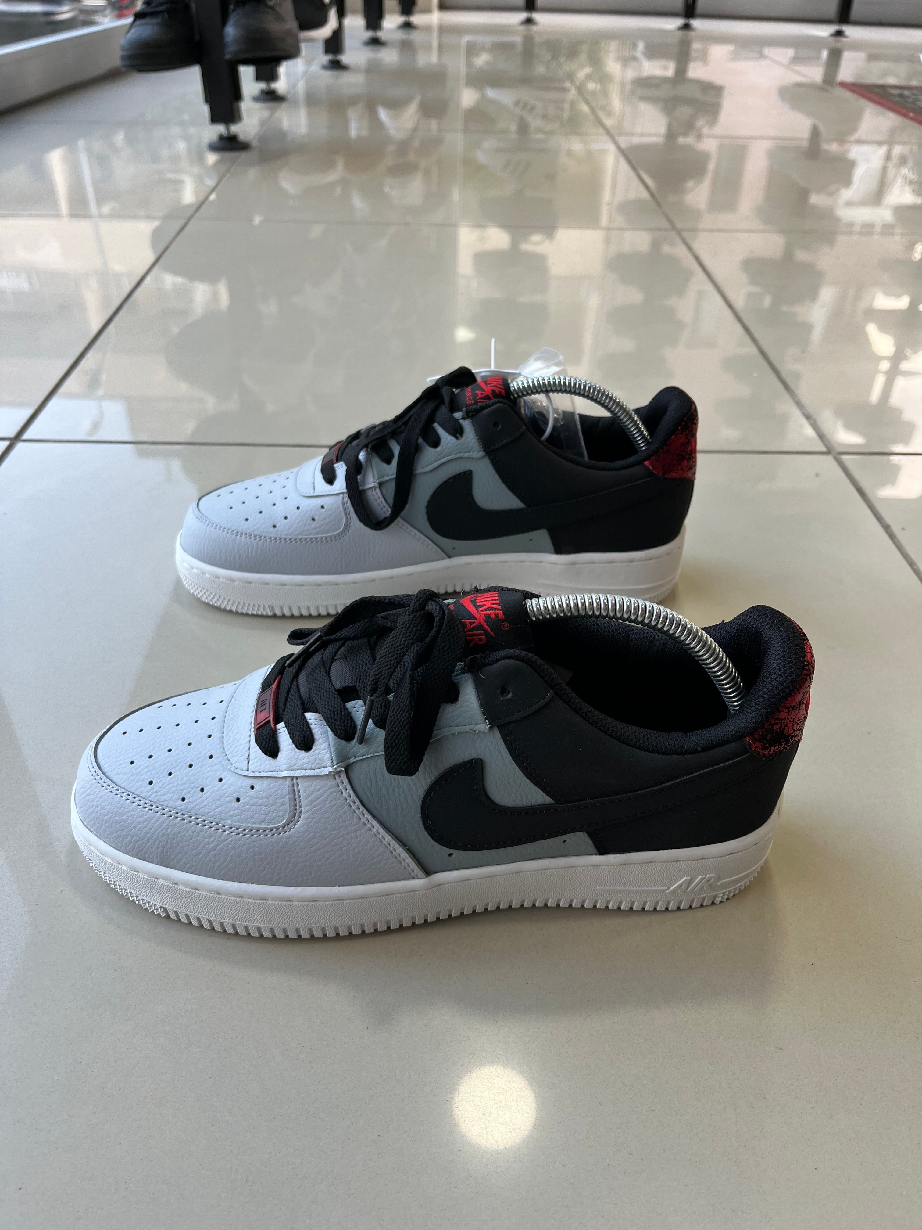 Nike Air Force 1 Smoke Grey