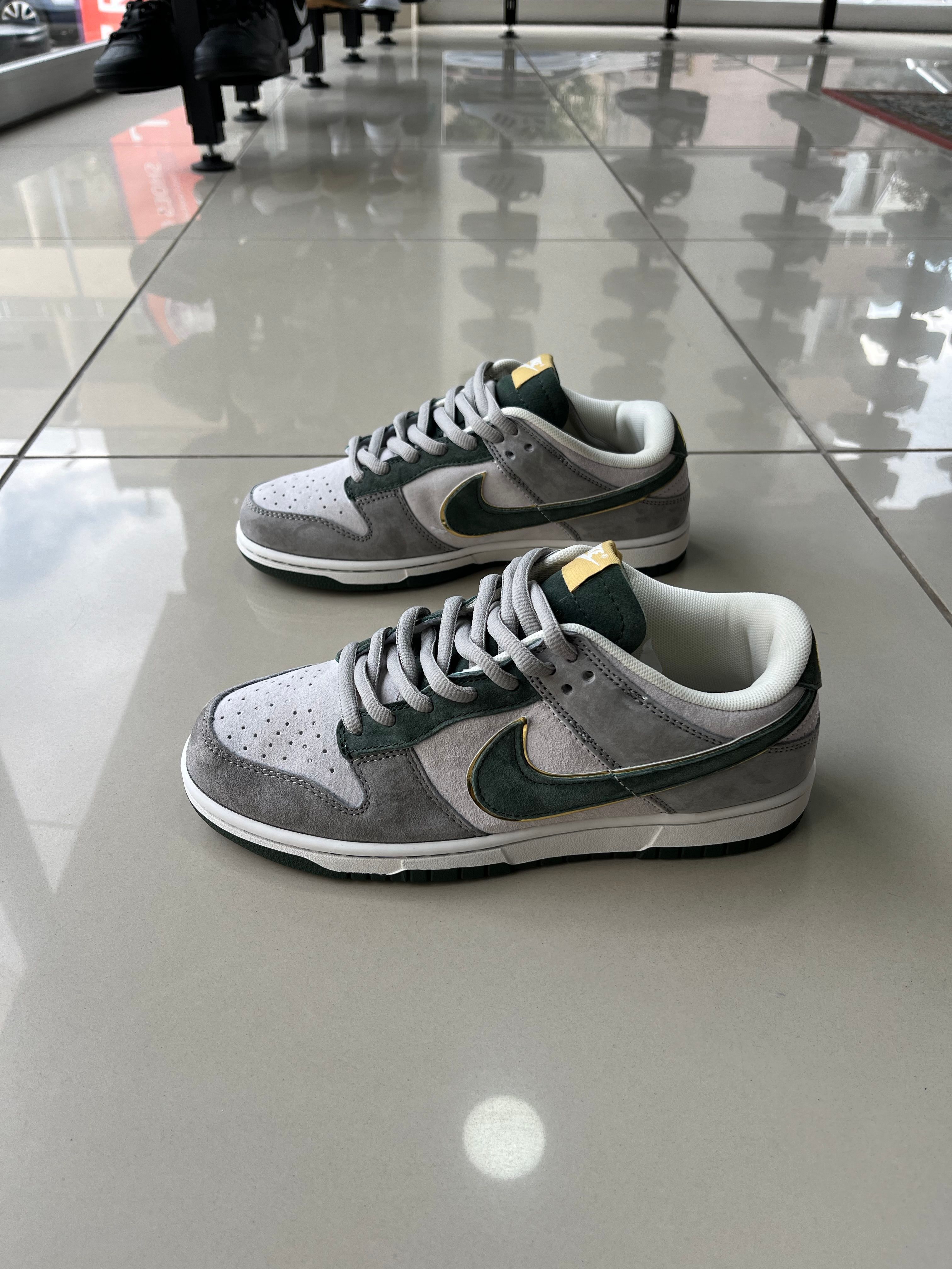 Nike SB Dunk Low Otomo Katsuhiro Grey/Green