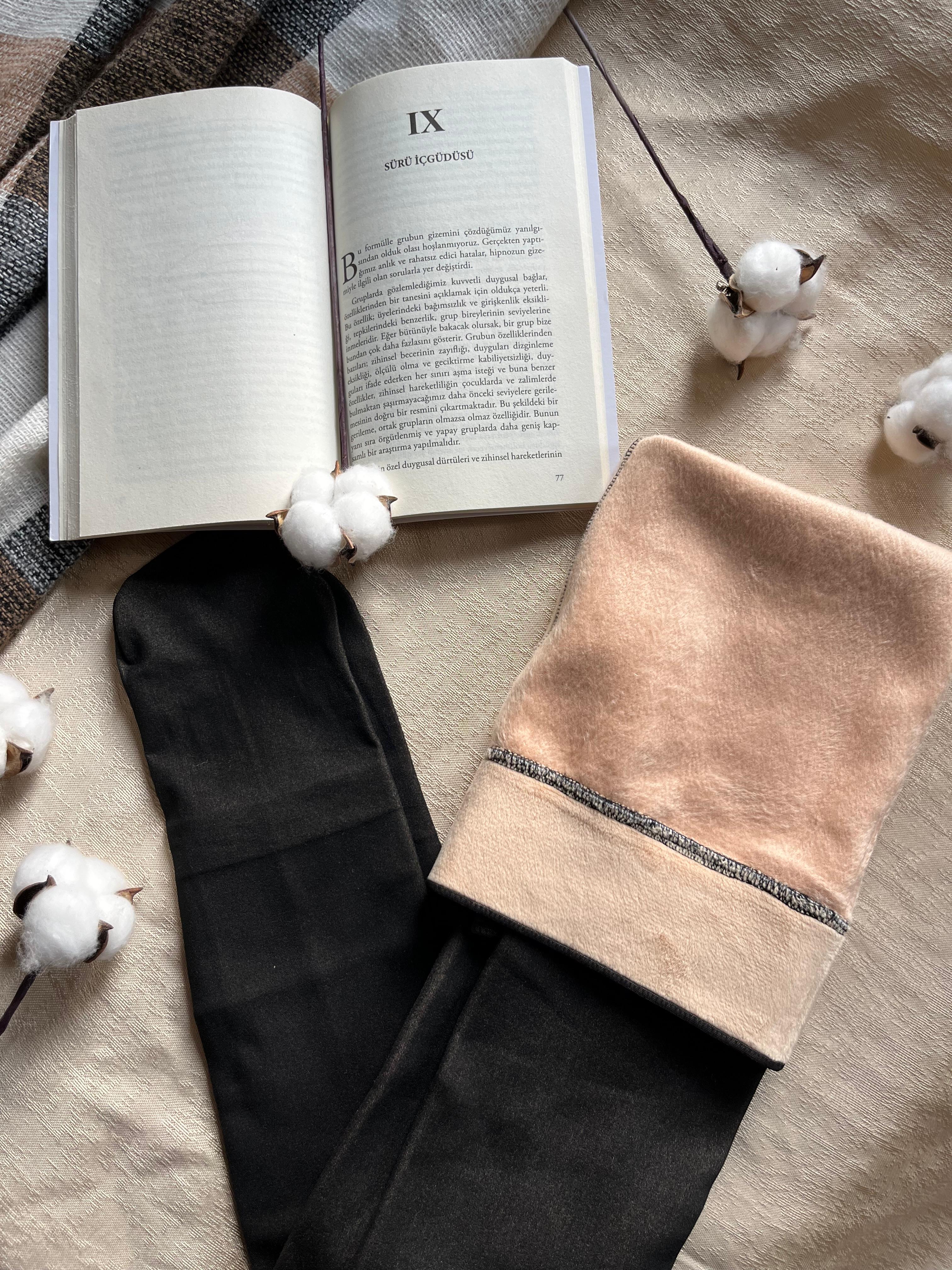 Siyah Ten Görünümlü Kalın Kışlık Sihirli Içi Peluş Külotlu Çorap Tayt