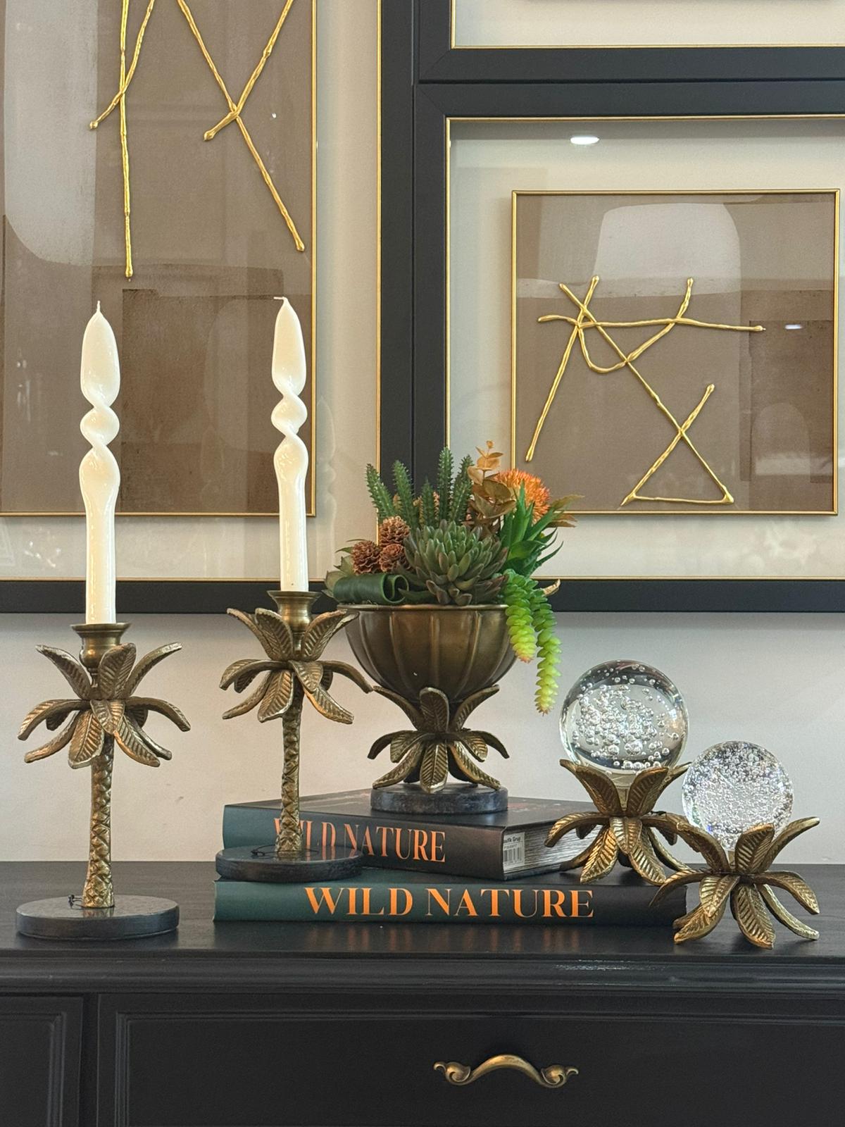 Eskitme Döküm İthal Çiçek Ayaklı Vazoda Sukulent Çiçek Aranjman 