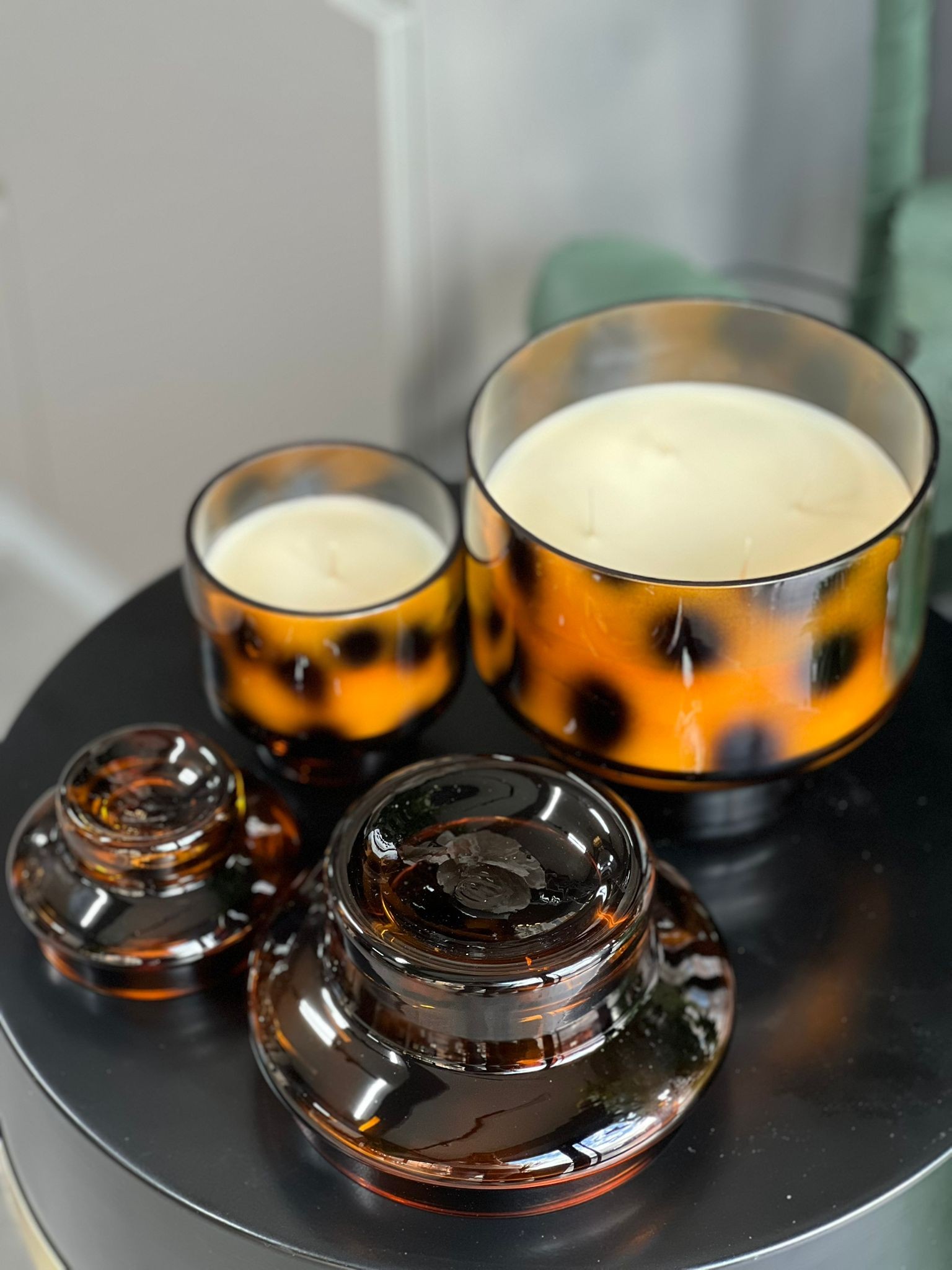 Puantiyeli Kapaklı Amber Siyah Cam Mum 2li