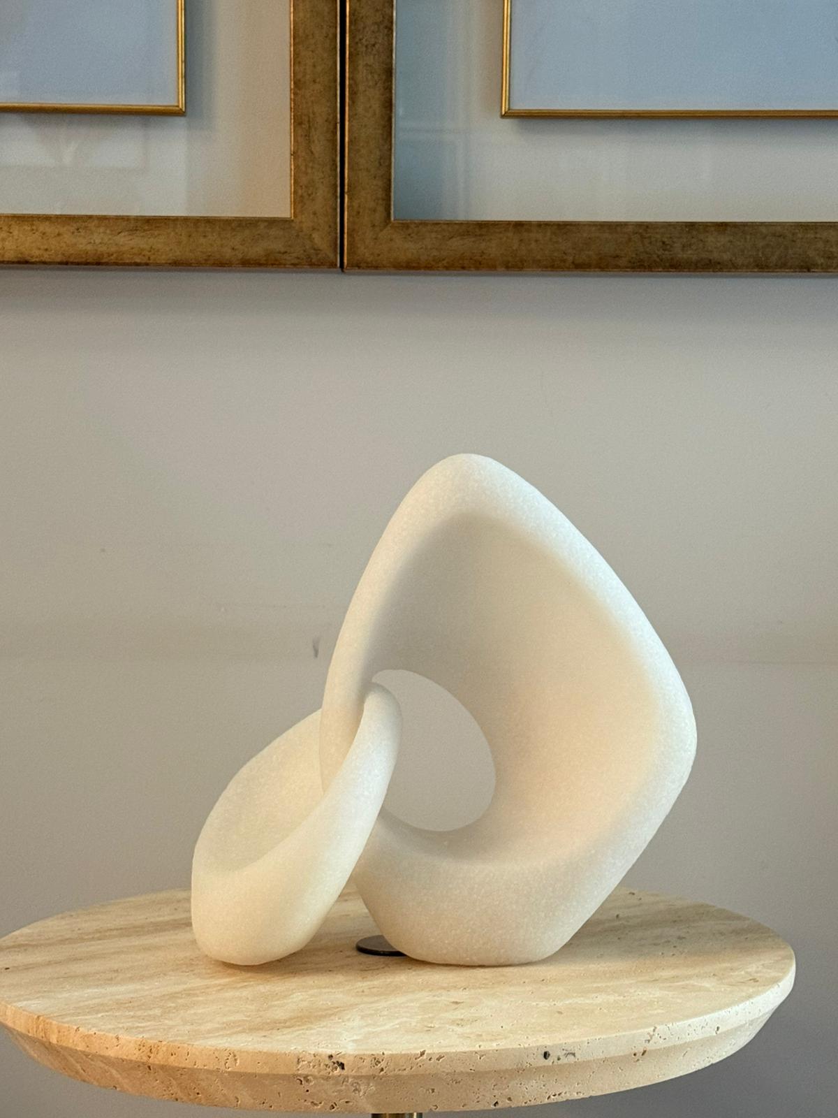 Mermer Tozu Kesişme Dekoratif Obje 