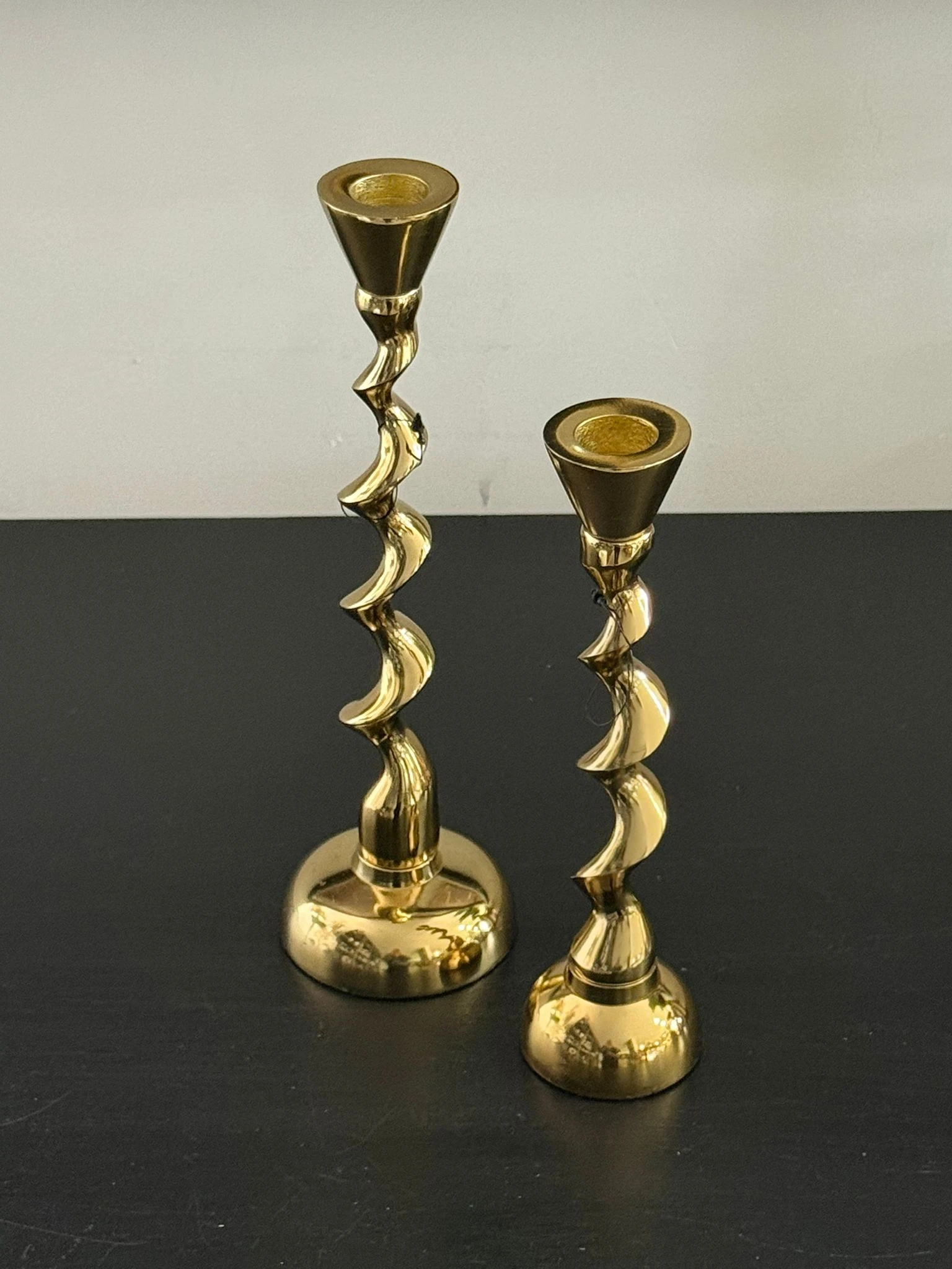 Gold Kıvrımlı Mumluk 2li