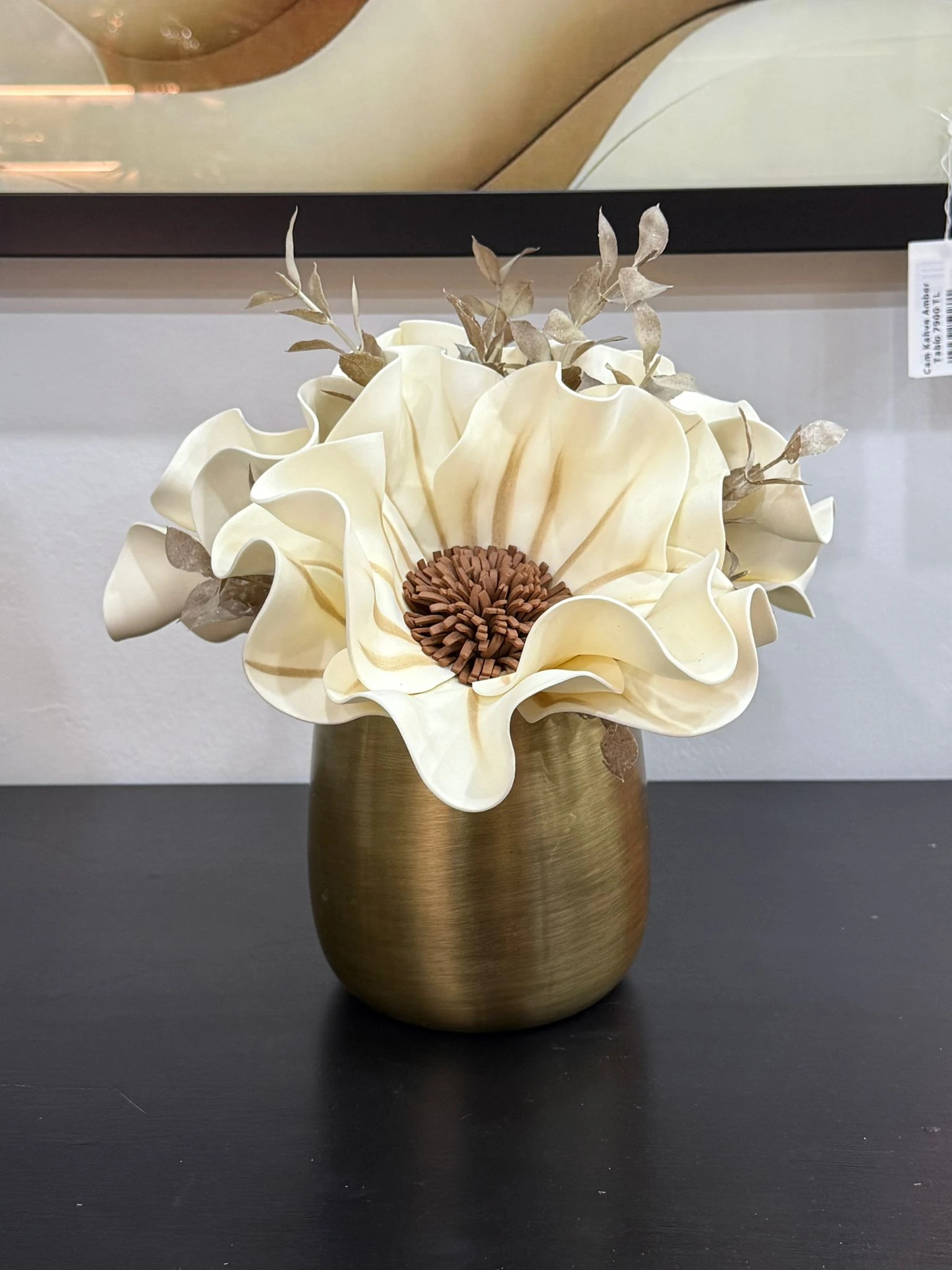 Eskitme Cezve Vazoda Lateks Çiçek Aranjman 