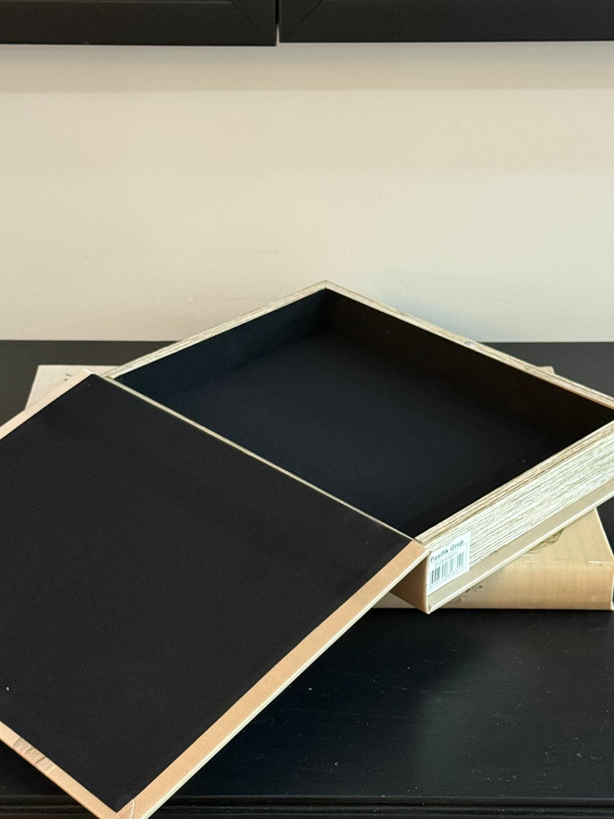 Deri Kaplı Kitap Kutu 18th Ottoman 2li