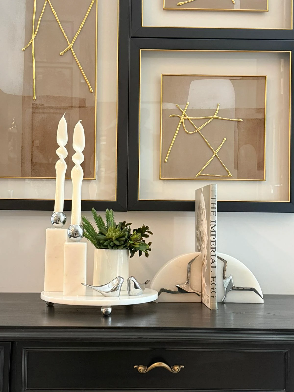 Mermer Martı Detaylı Kitap Tutacağı 