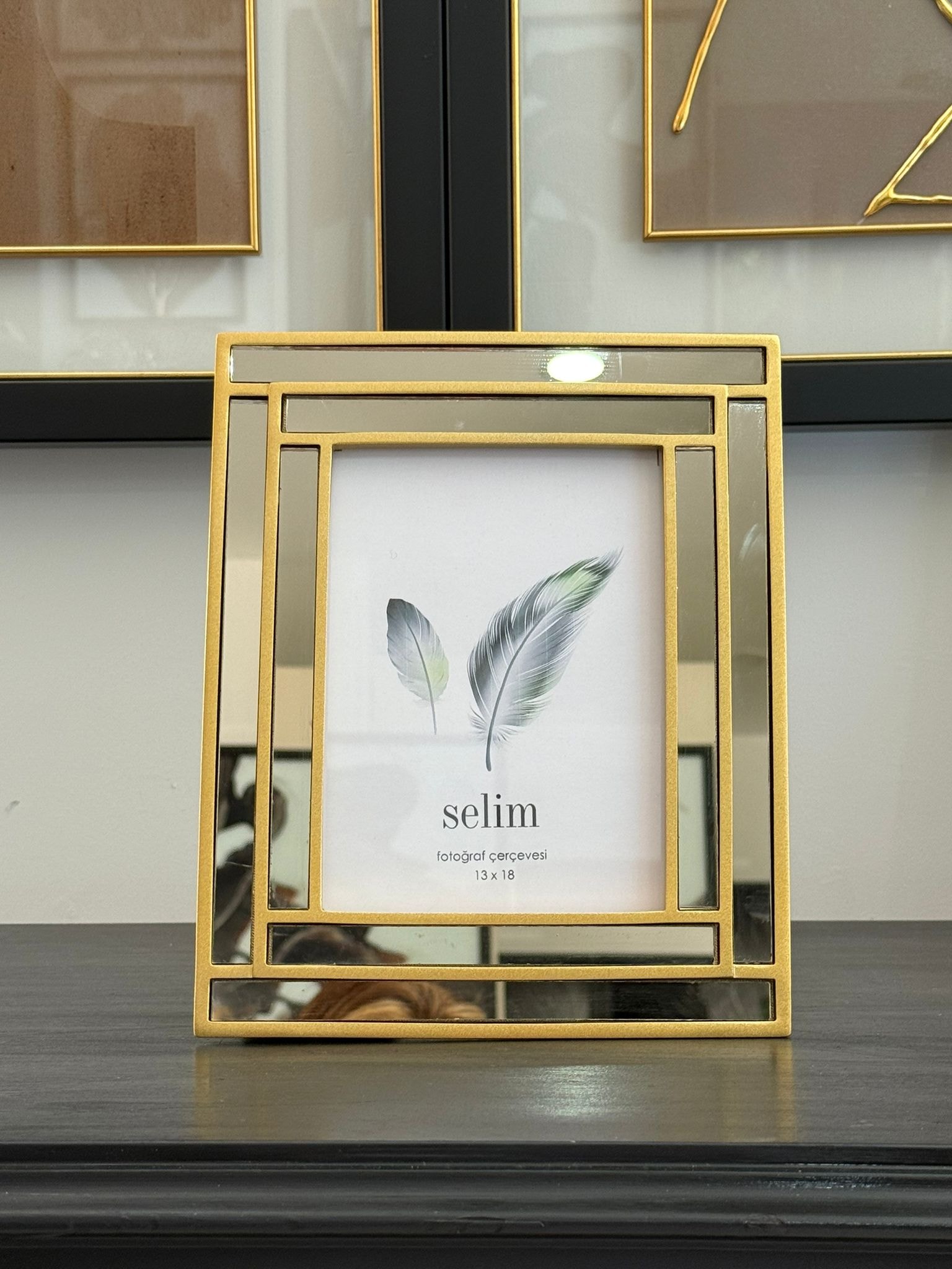 Gold Aynalı Lary Fotoğraf Çerçevesi 