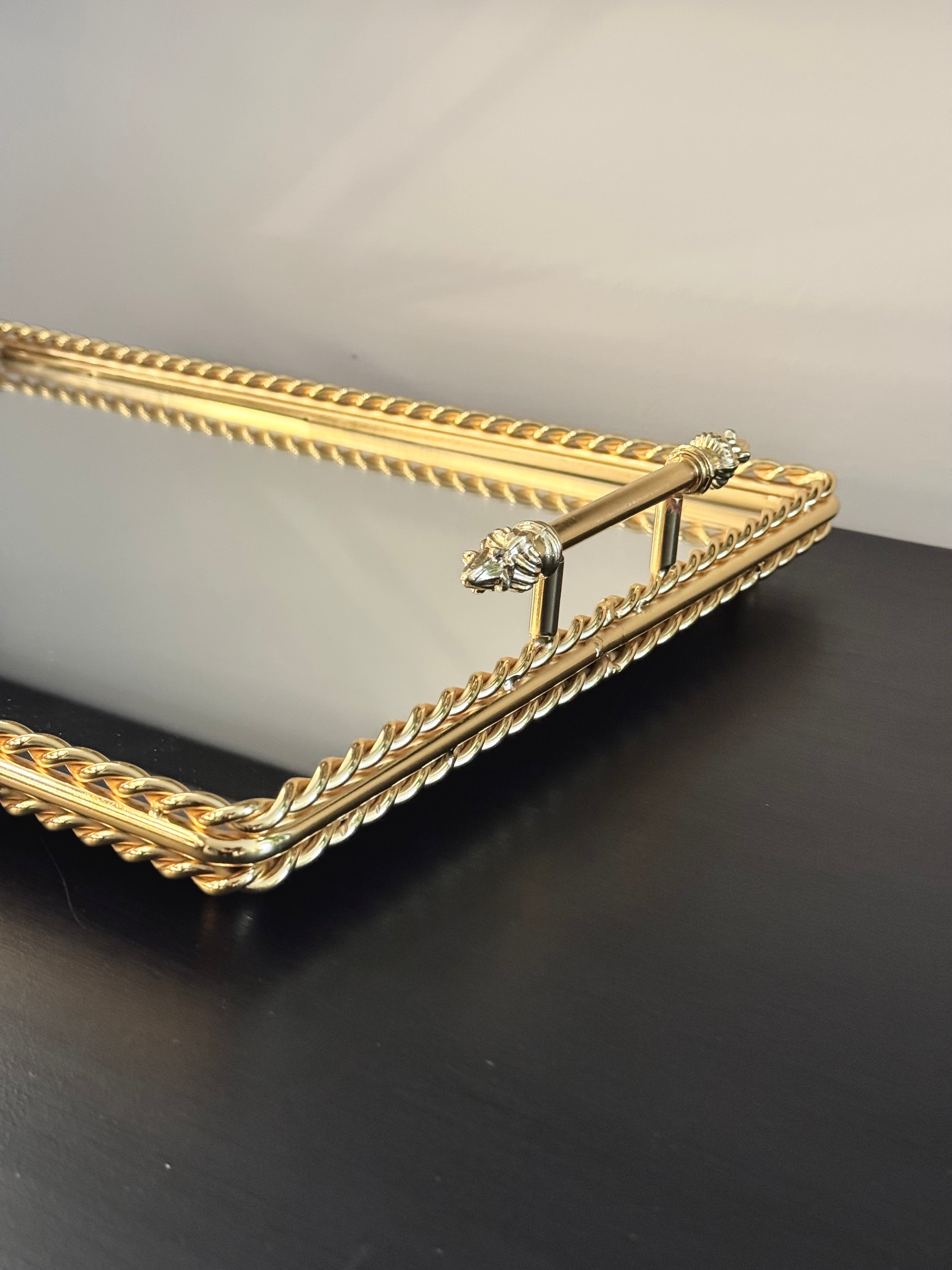Dikdörtgen Gold 3 Katlı Kulplu Zincir Tepsi