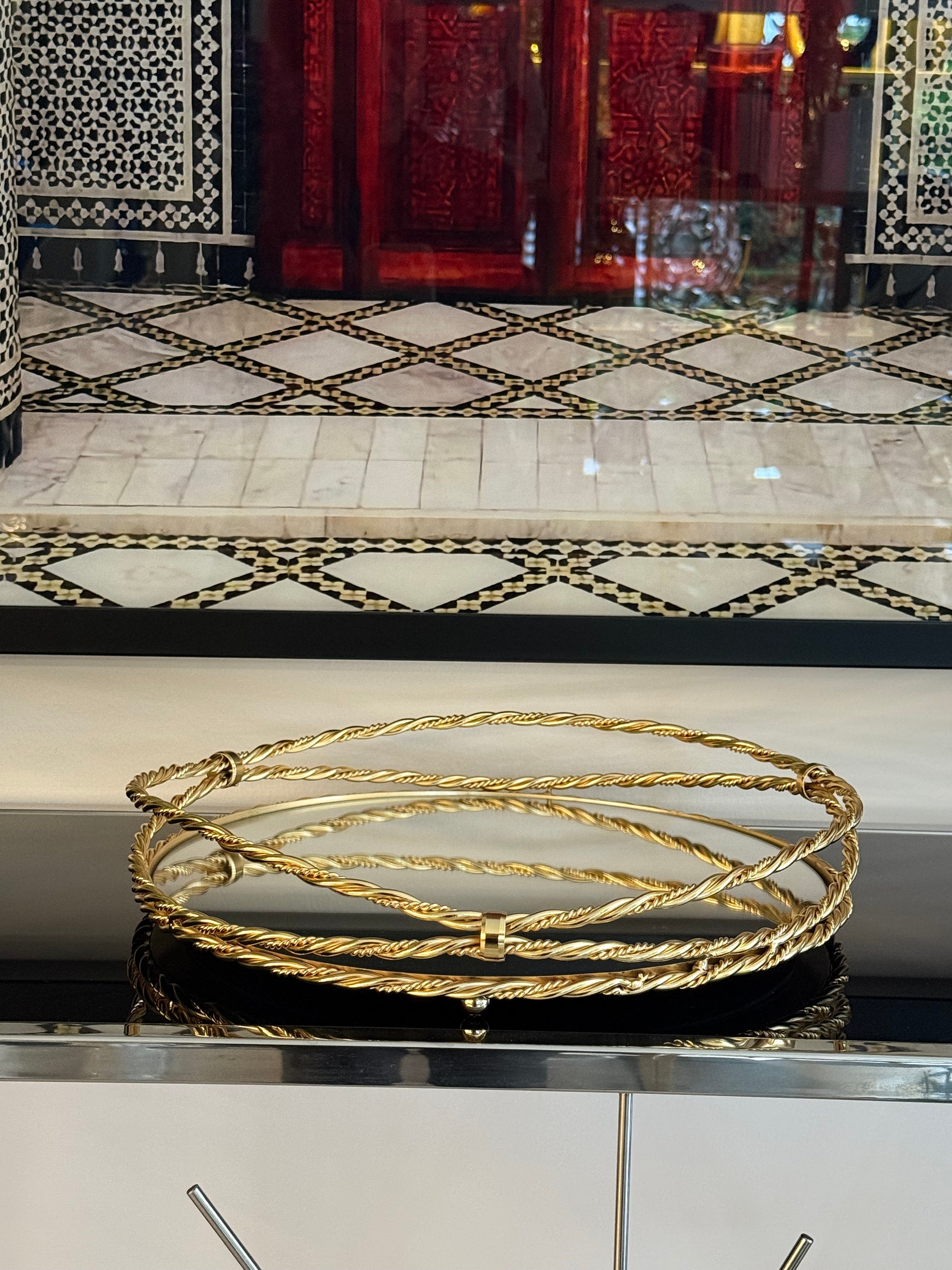 Yuvarlak Gold Katlı Burgu Tepsi