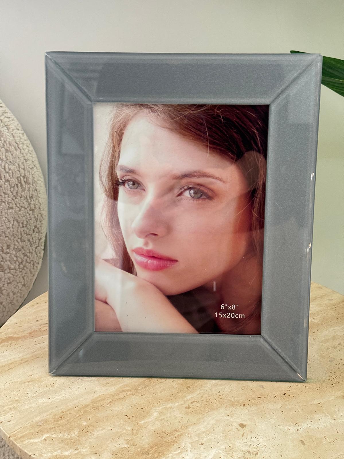 İthal Cam Çerçeve Gri 15*20cm