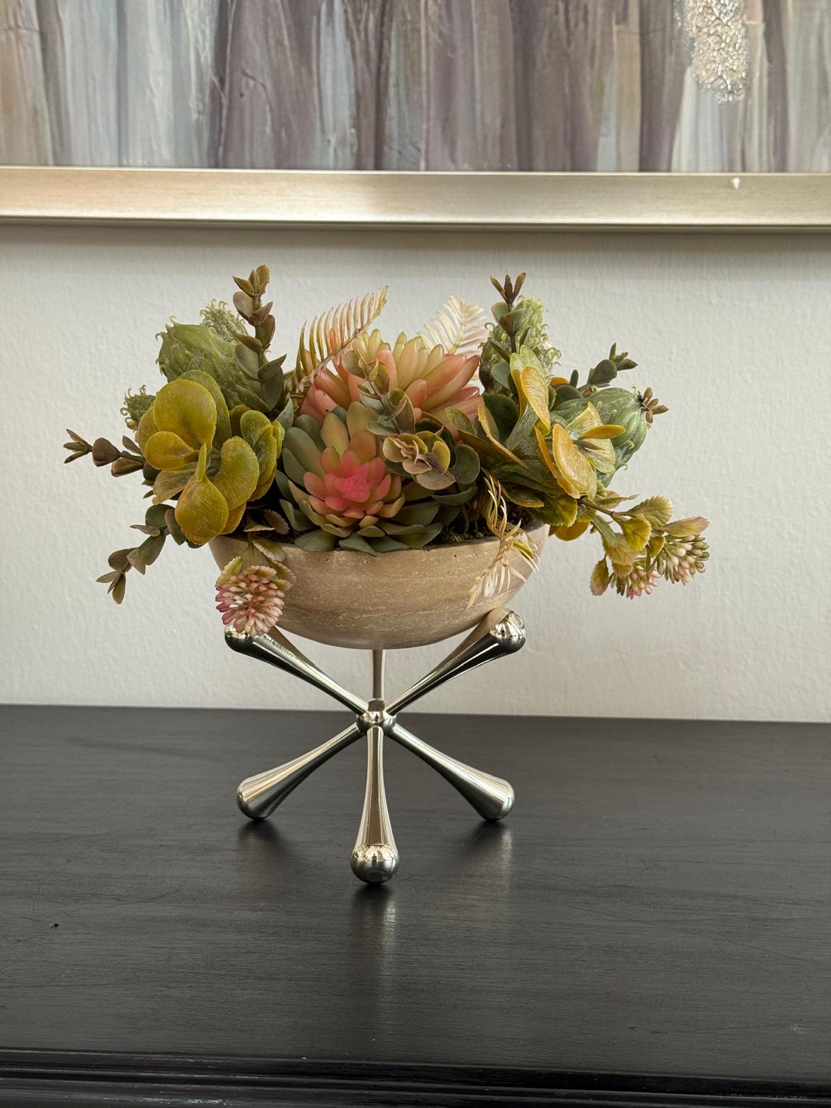 Eskitme Molekül Ayaklı Traverten Sukulent Çiçek Aranjmanı