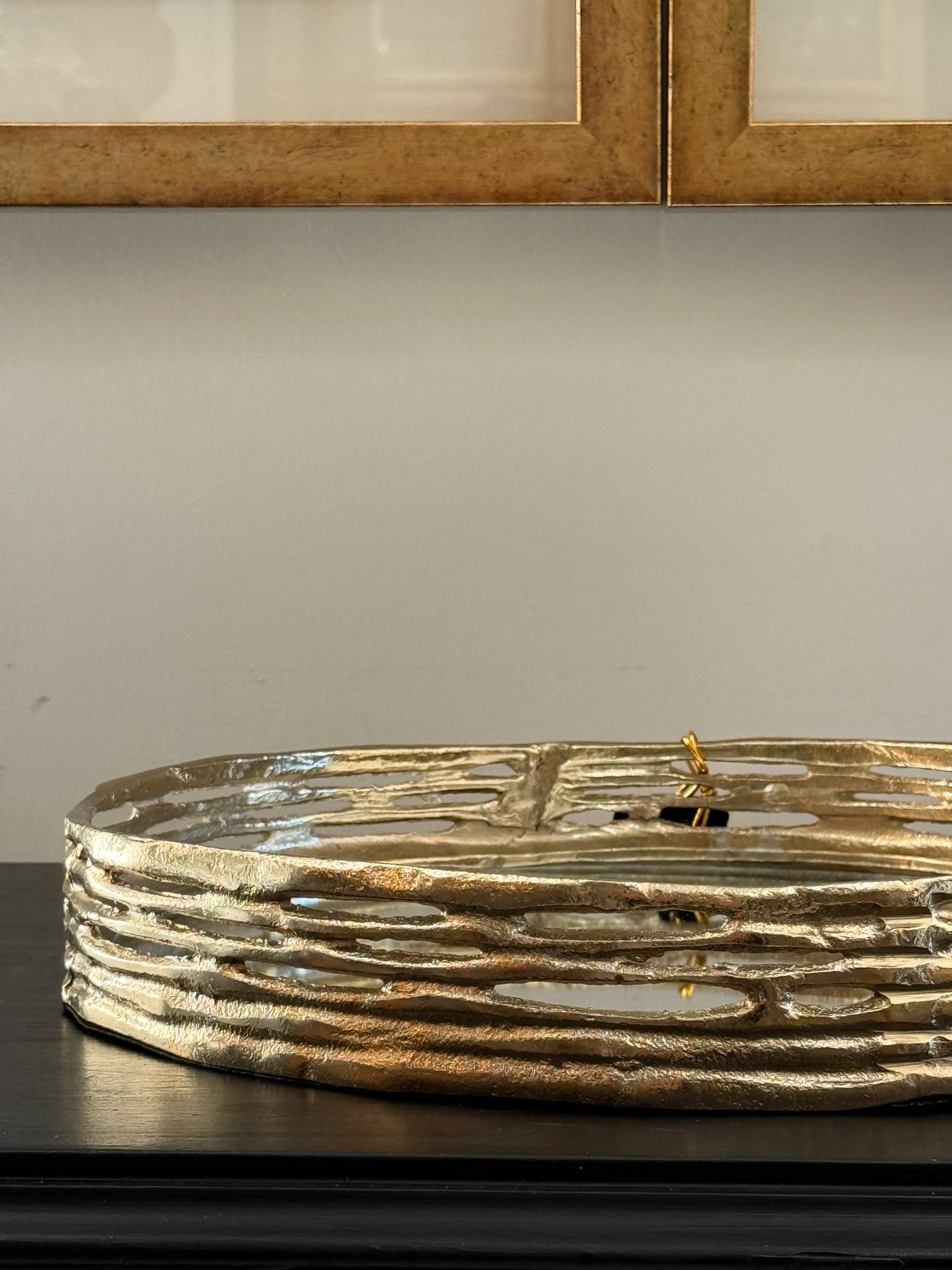 İthal Gold Döküm Aynalı Yuvarlak Tepsi 35*5,5cm