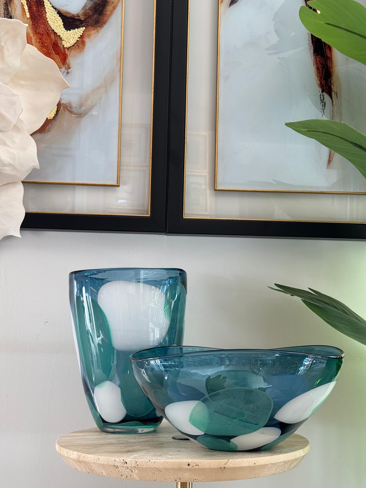 Mavi Yeşil Beyaz Cam Vazo 