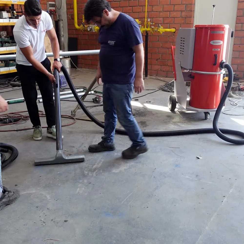 Asenkron Motorlu Sanayi Tipi Süpürge IVS 2.2 (Trifaze 2200 Watt)