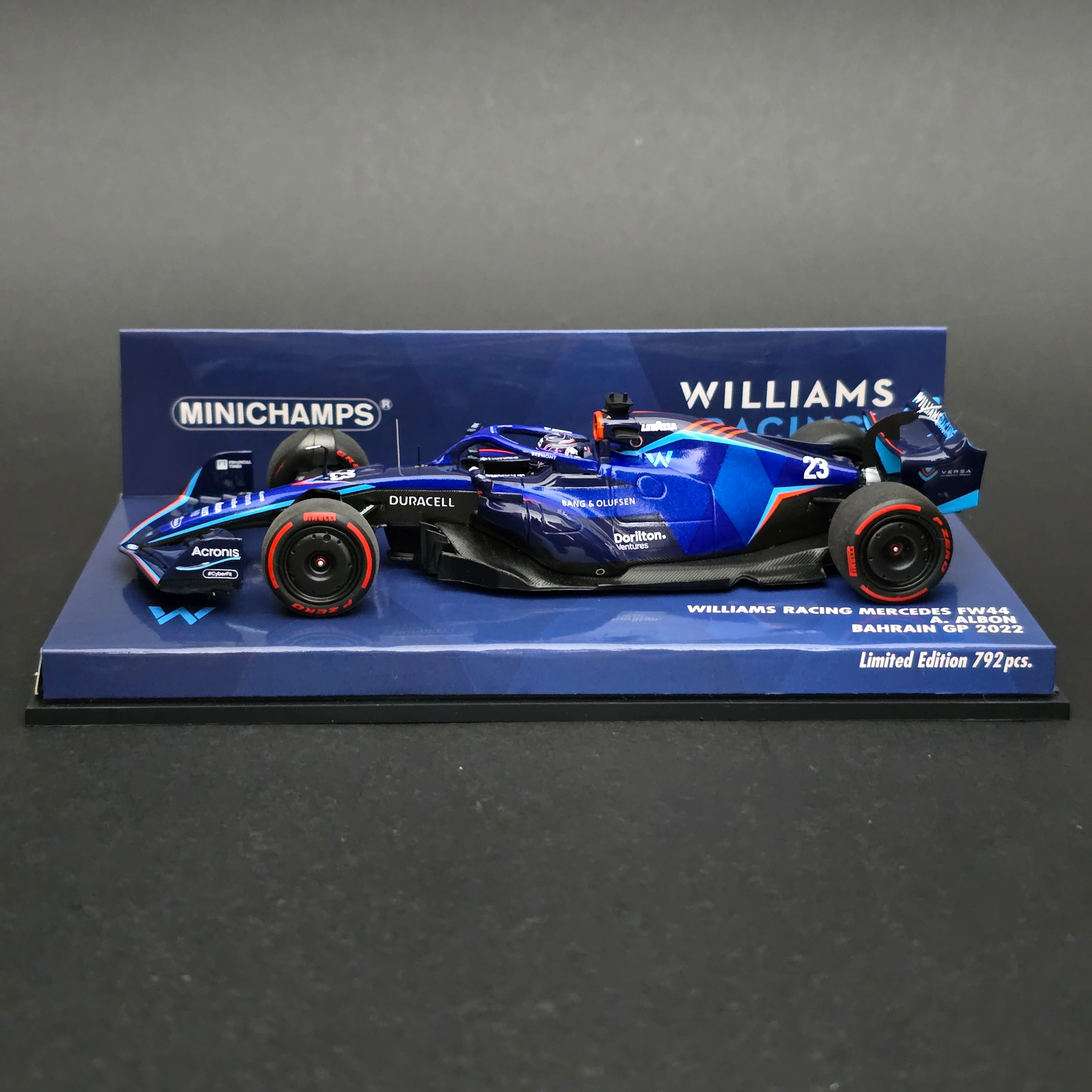 1/43 Minichamps Williams F44 A.Albon 2022