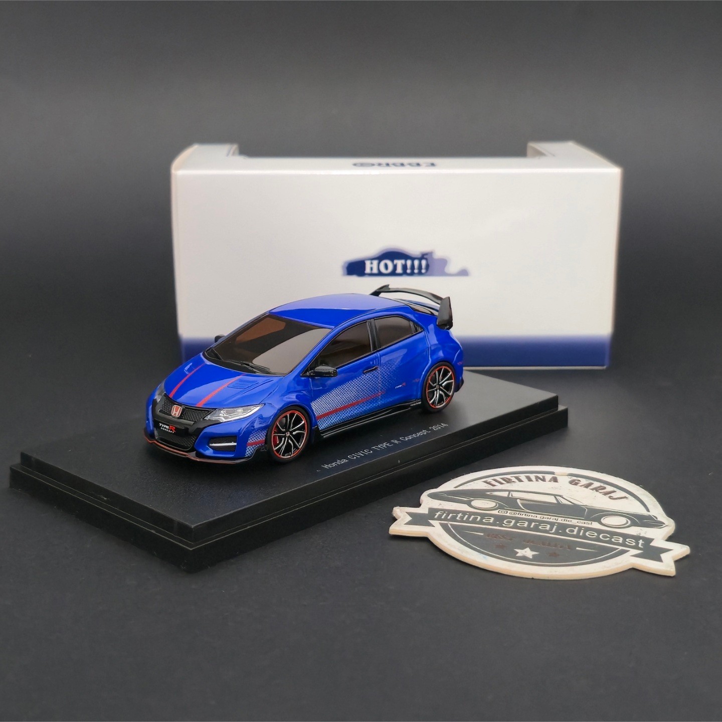 1:43 Ebbro Honda Civic Type R 