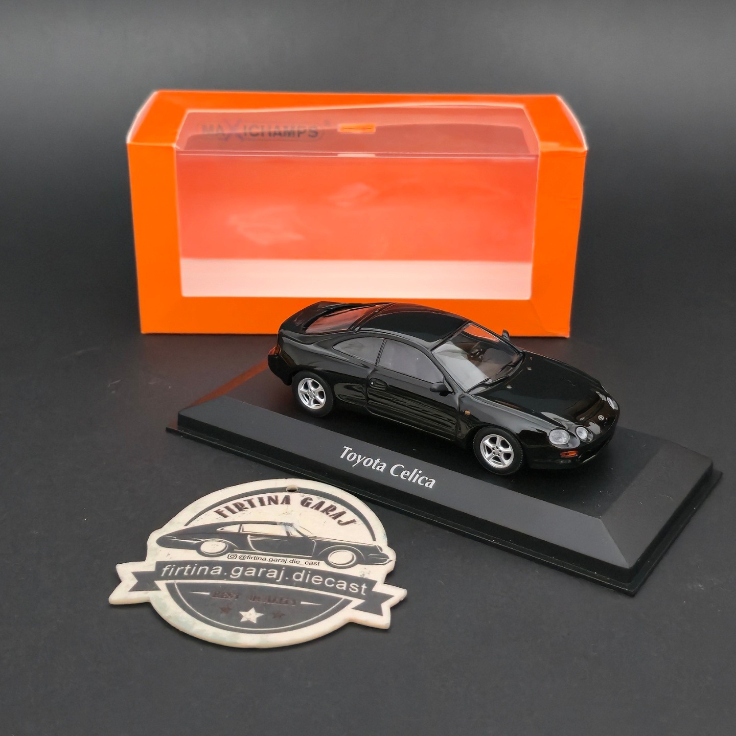 1:43 Maxichamp Toyota Celica 