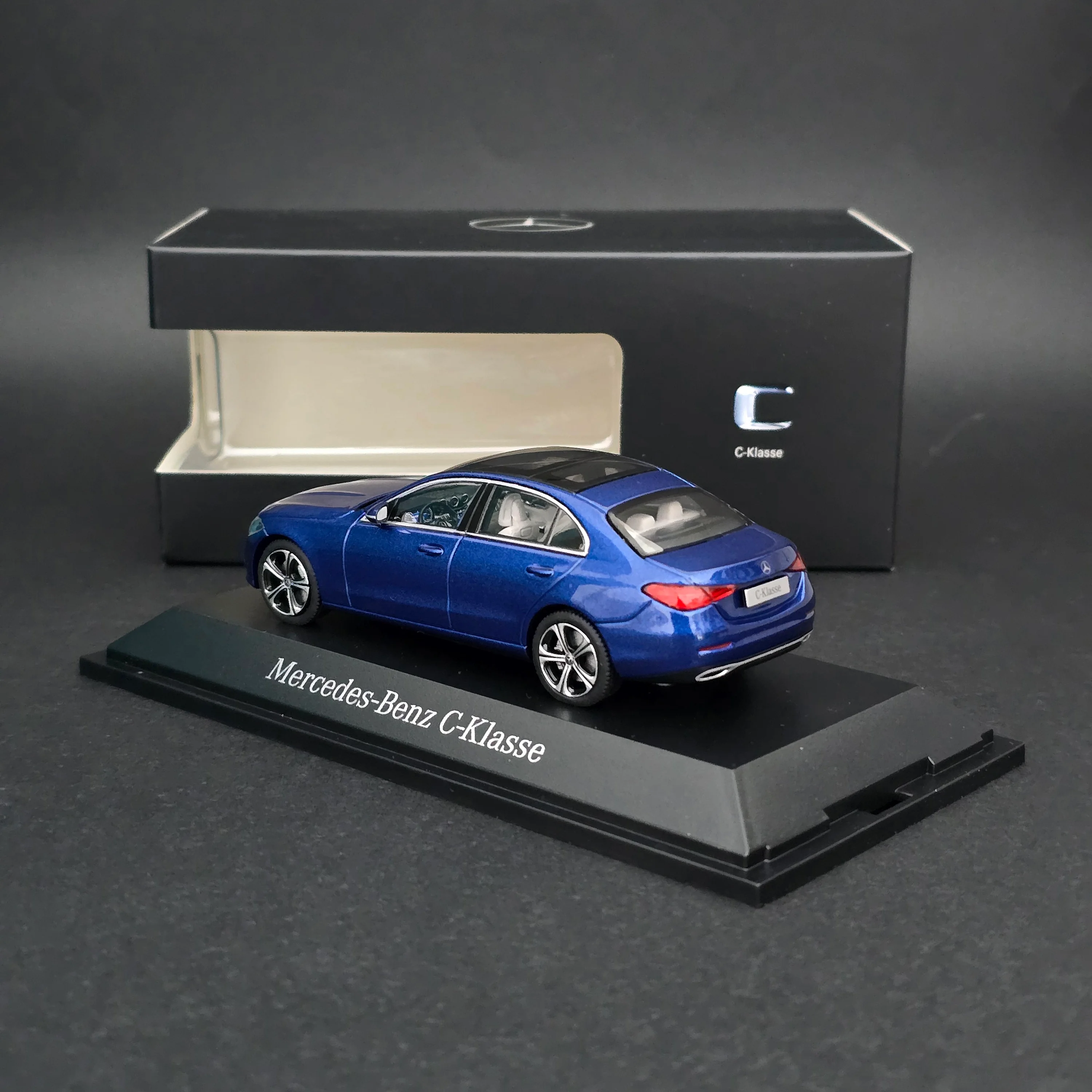 1/43 Mercedes C Class