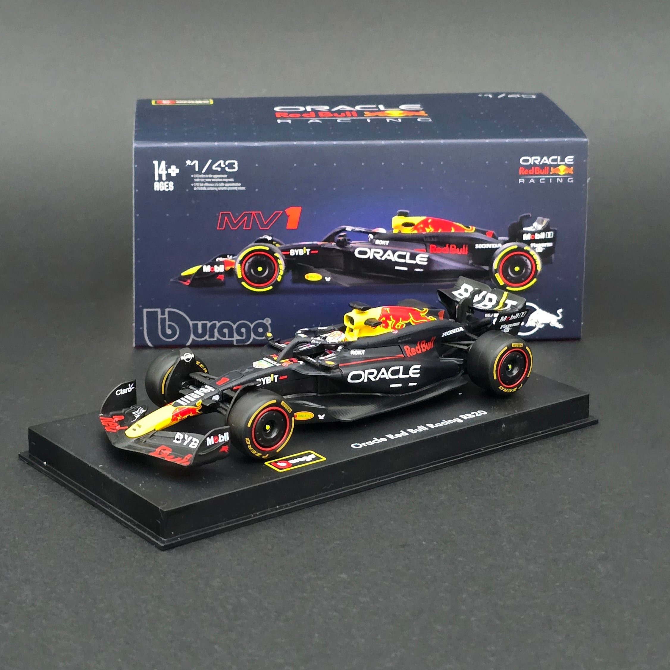 1:43 Redbull Oracle RB20 2024 Dünya Şampiyonu Max Verstappen 
