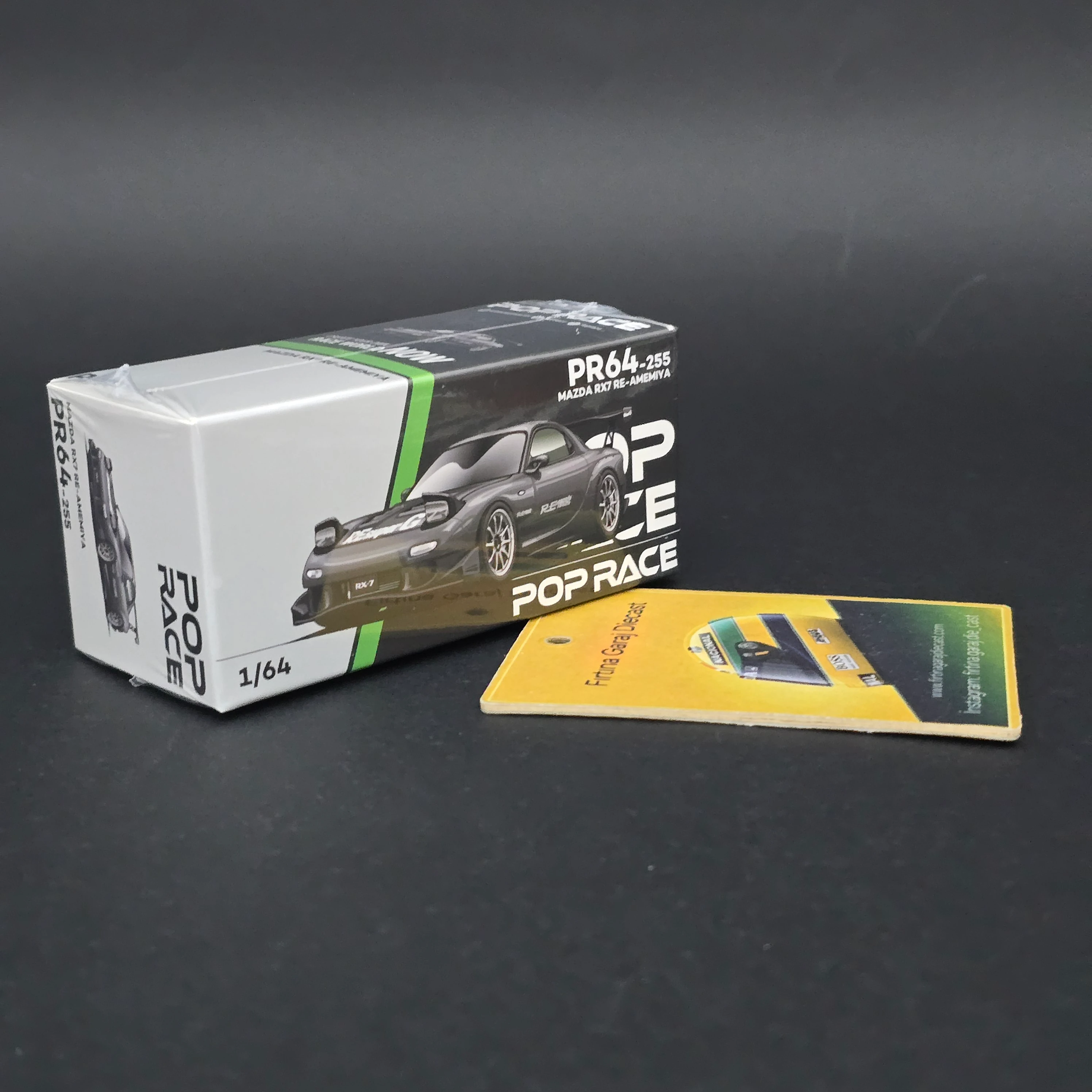 1/64 Mazda RX7 RE Amemiya