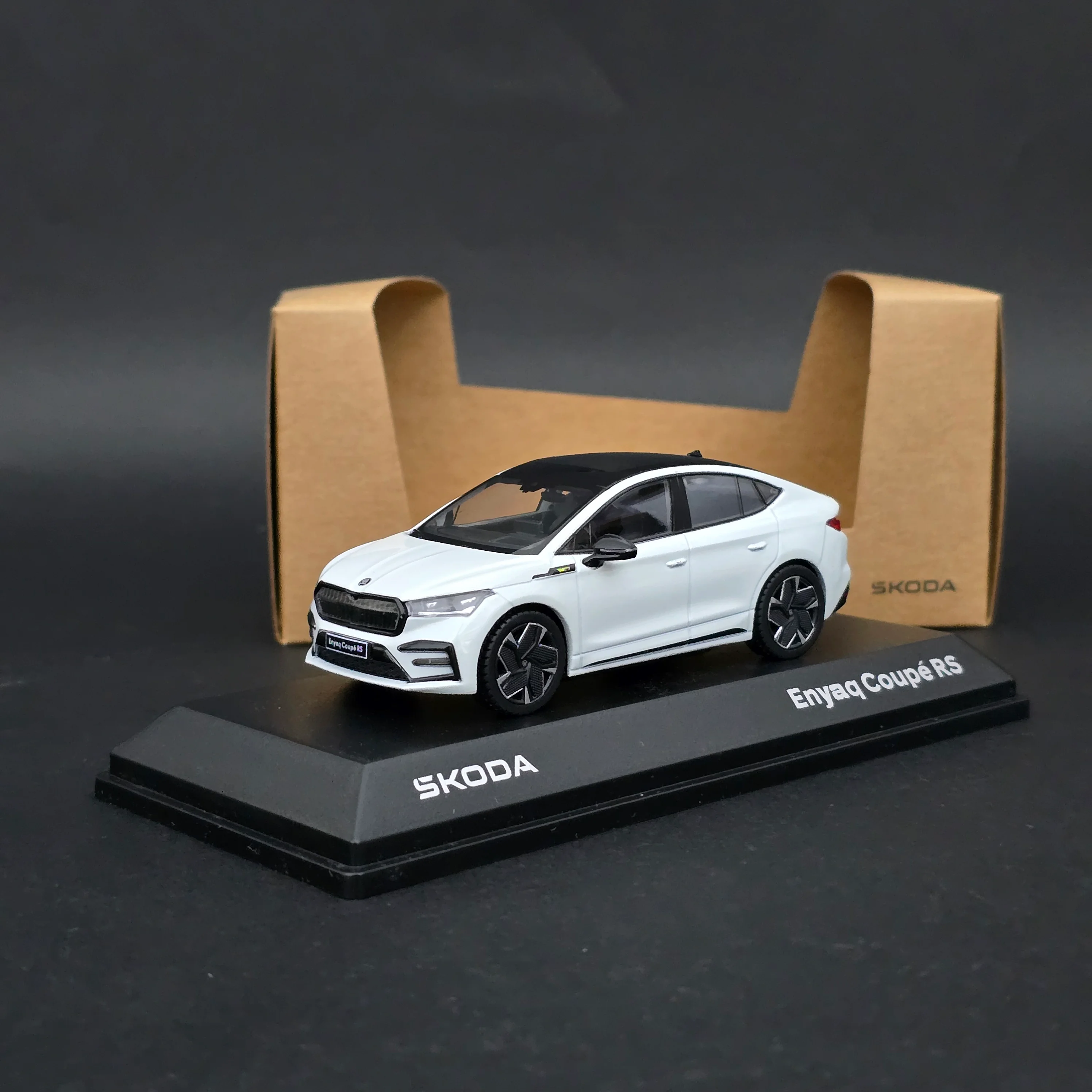 1:43 Skoda Enyaq Coupe RS