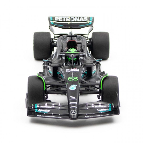 1:18 Minichamps Mercedes AMG W14 George Russell 