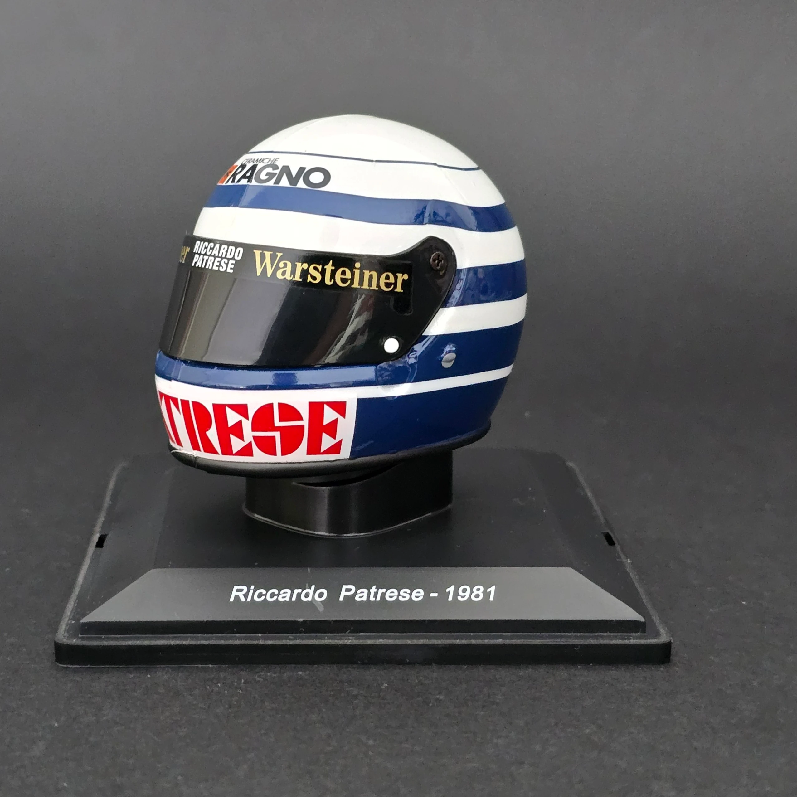 1:5 Ricciardo Patrese 1981 Kask Figürü 