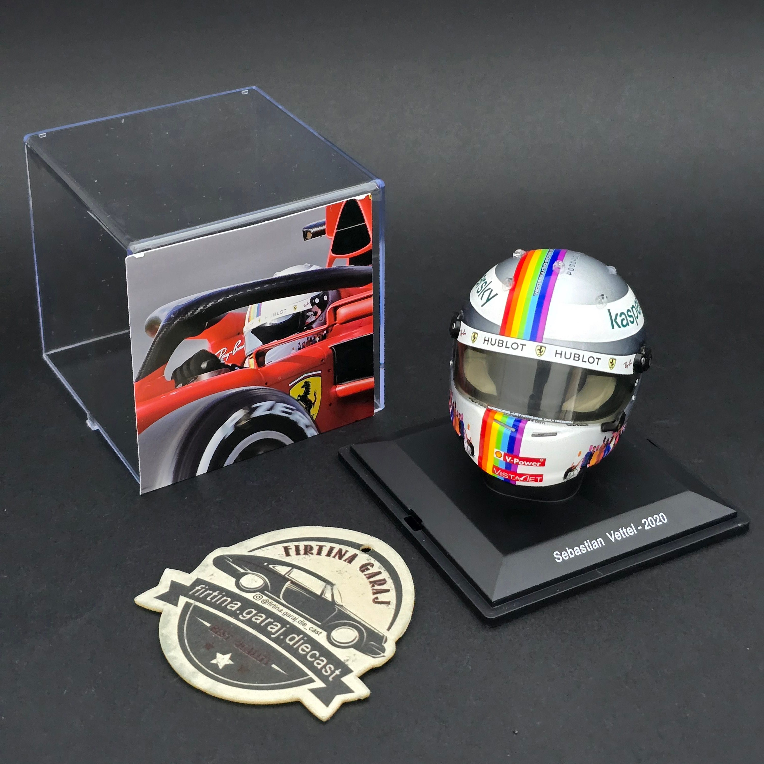 1:5 Sebastian Vettel Kask Figürü 2020 Türkiye GP Özel Tasarım 