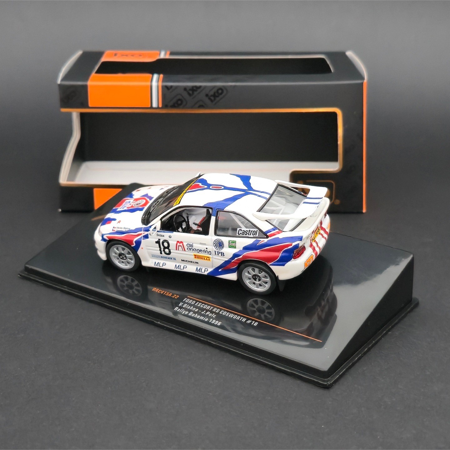 1:43 Ford Escort RS Cosworth 