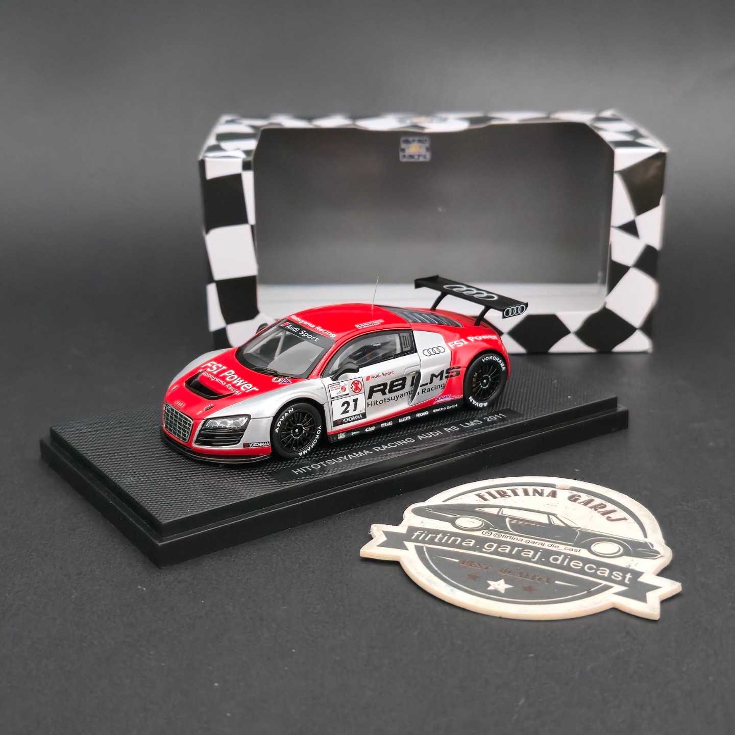 1:43 Audi R8 LMS LeMans 24 hr