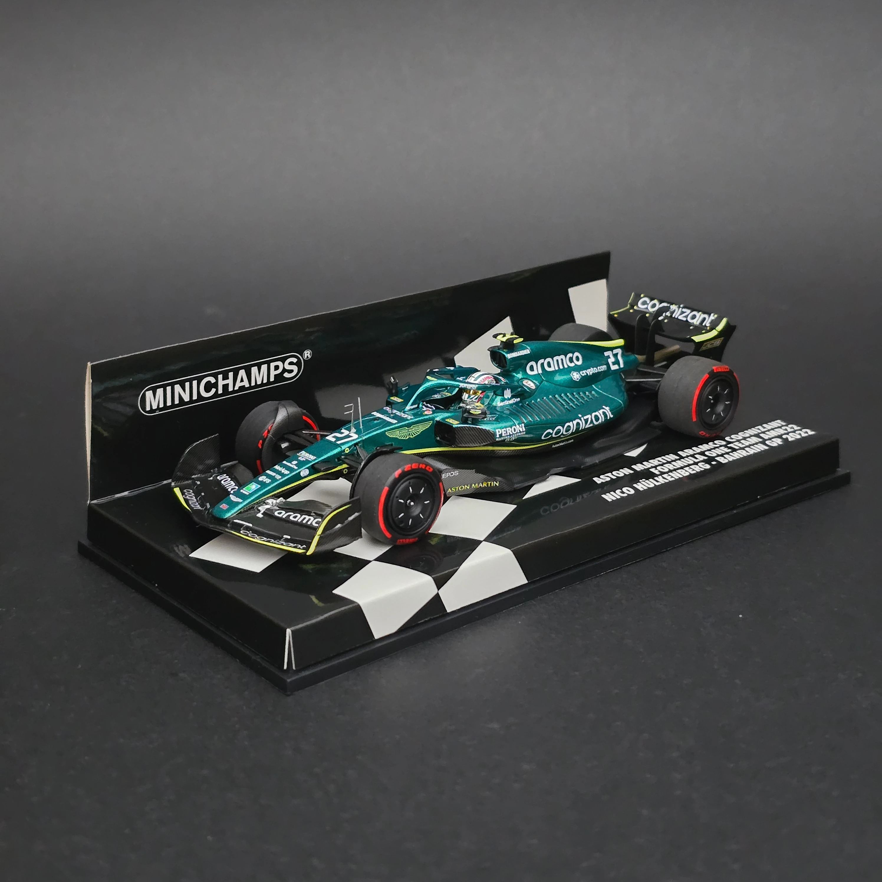 1/43 Minichamps Aston Martin AMR22 Nico Hülkenberg 2022