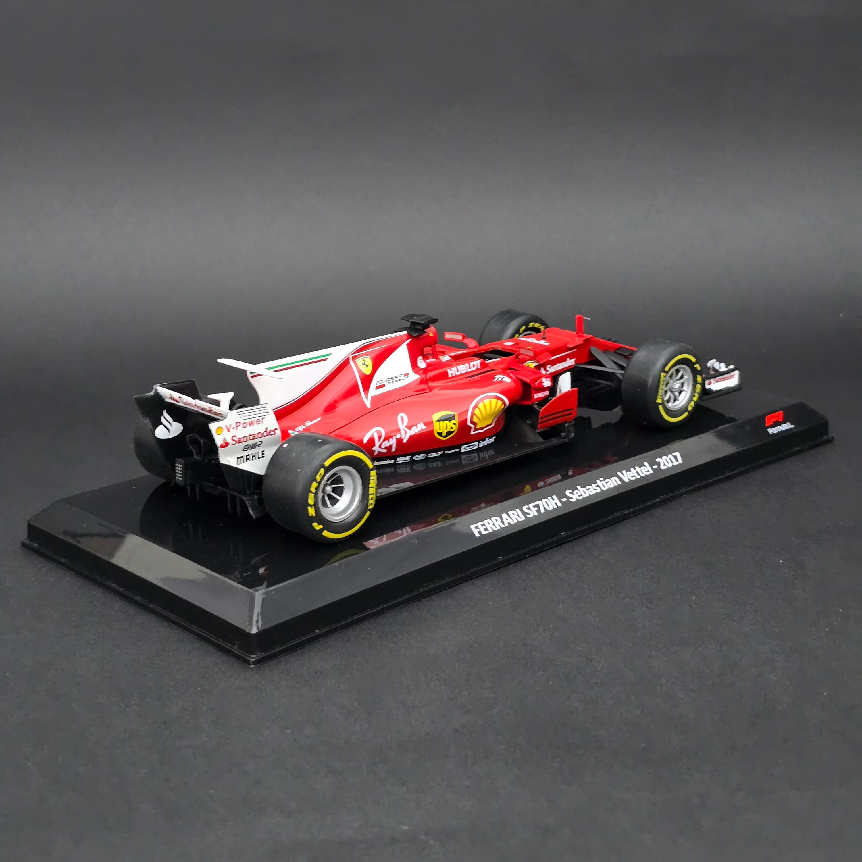 1:24 Ferrari SF70H Sebastian Vettel 2017