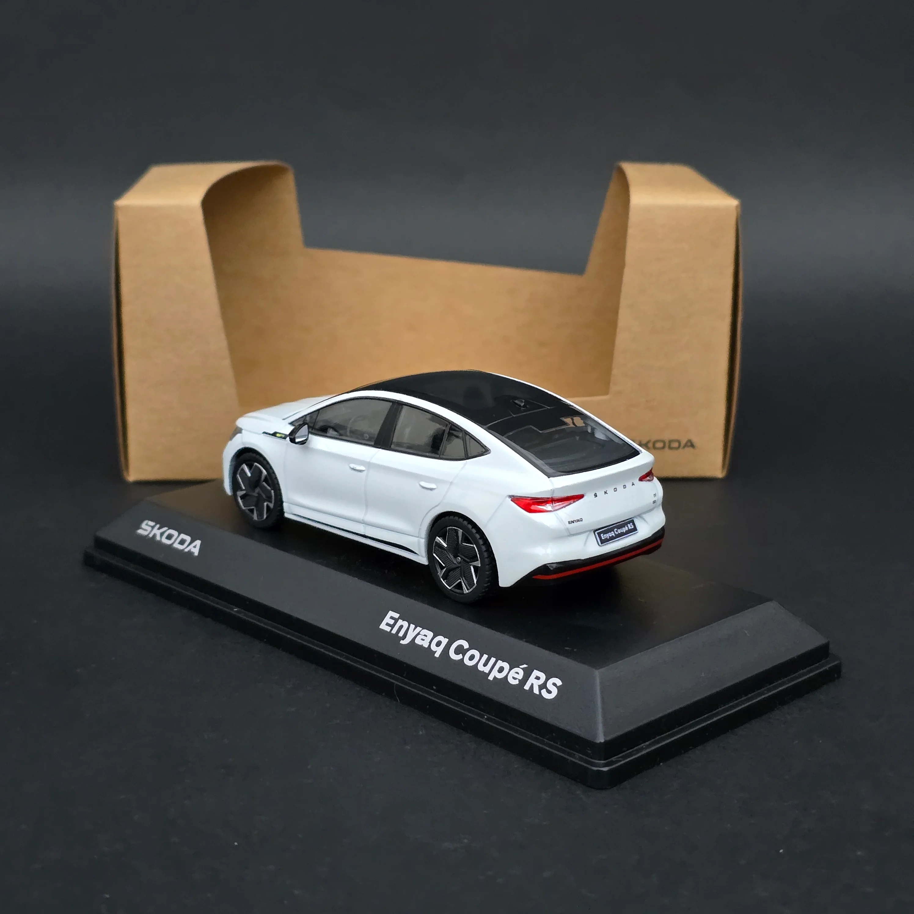 1:43 Skoda Enyaq Coupe RS