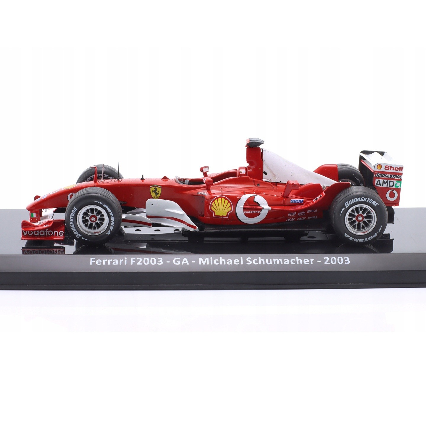 1:24 Ferrari F2003 GA 2003 Dünya Şampiyonu Michael Schumacher 