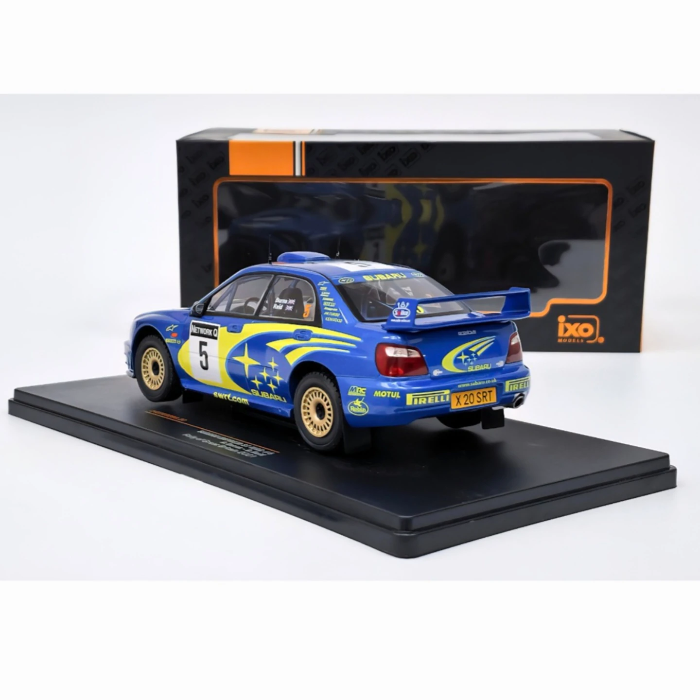 1:24 ixo Subaru İmpreza WRC R.Burns 2001 Dünya Ralli Şampiyonu 