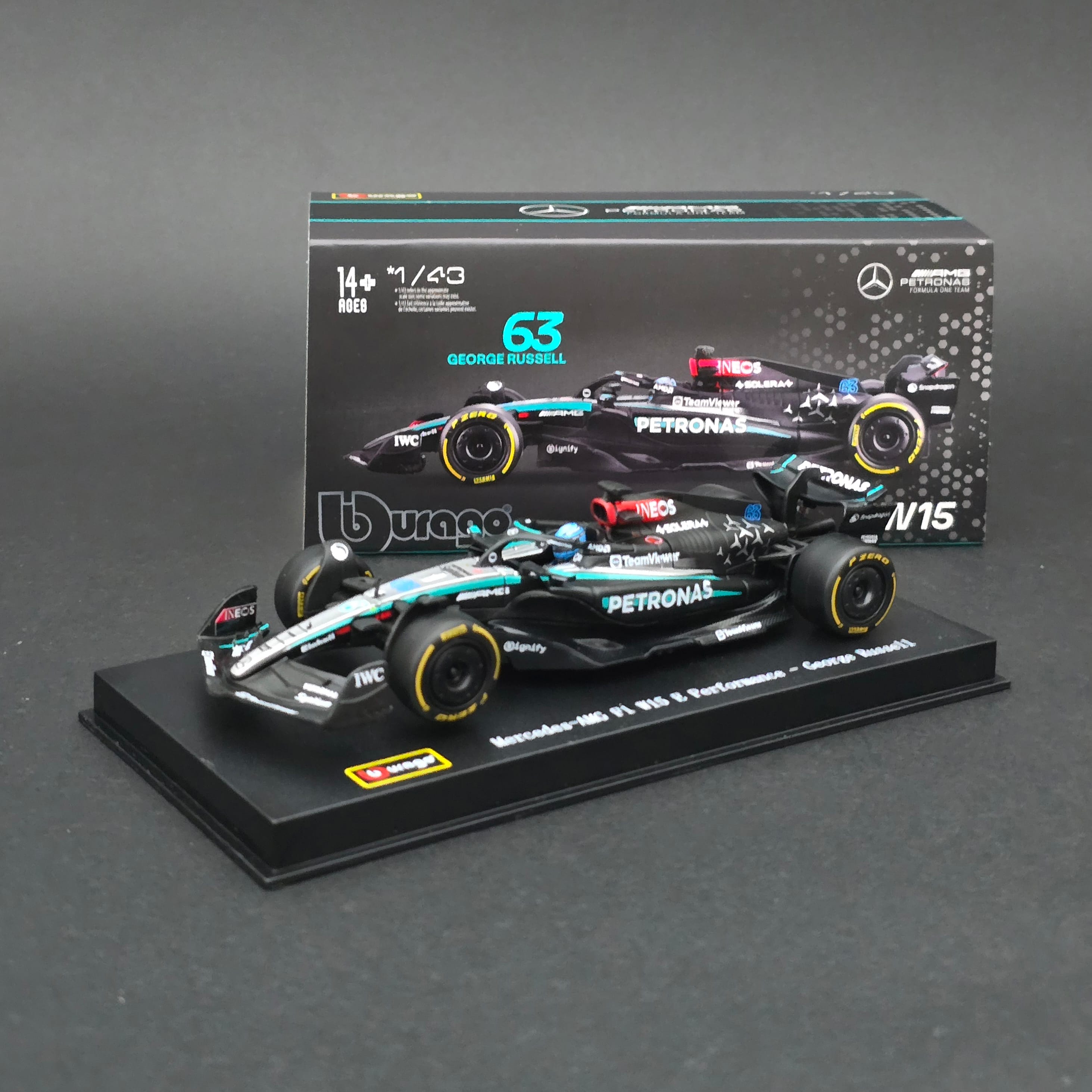 1:43 Mercedes AMG W15 George Russell 2024