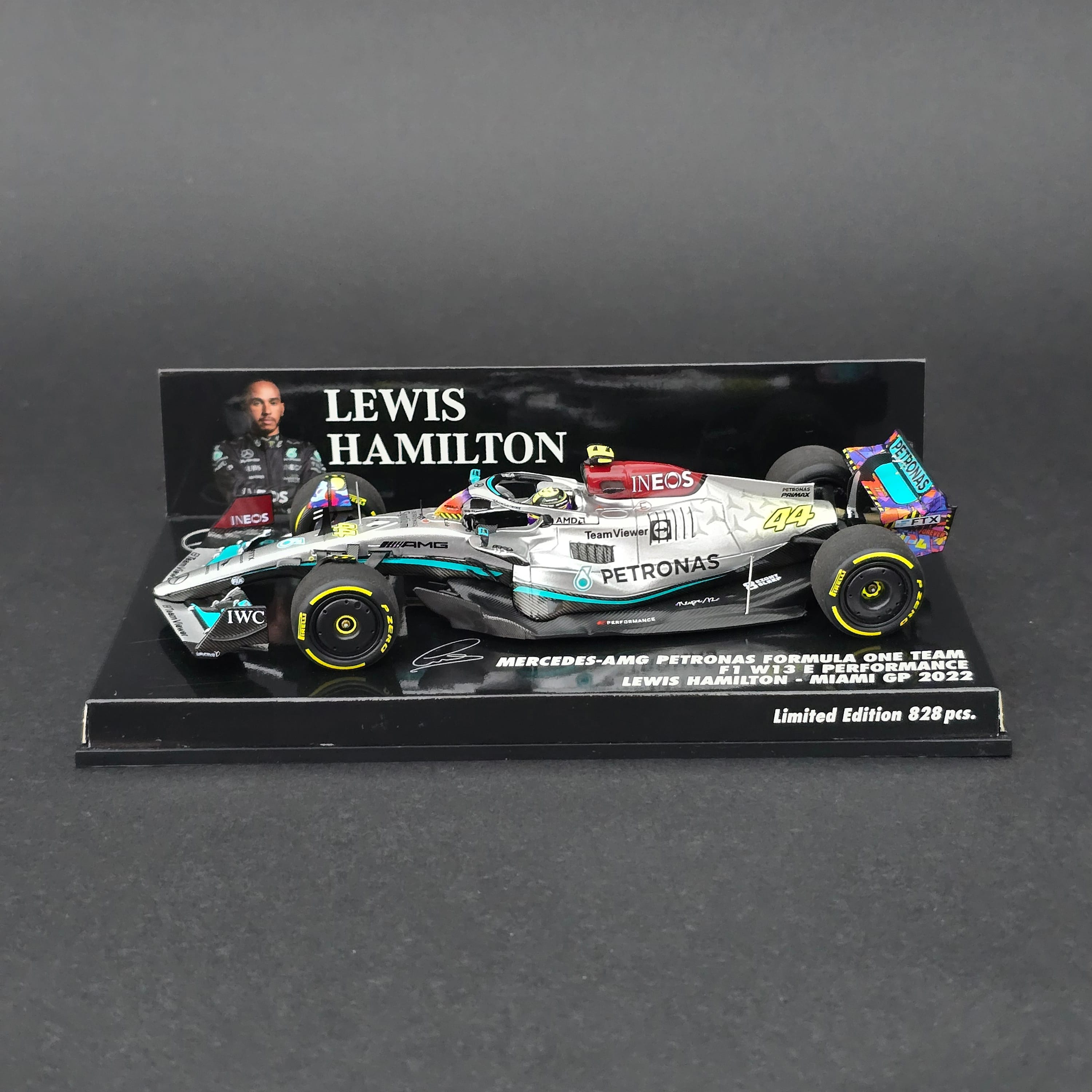 1:43 Mercedes AMG W13 Lewis Hamilton 2022