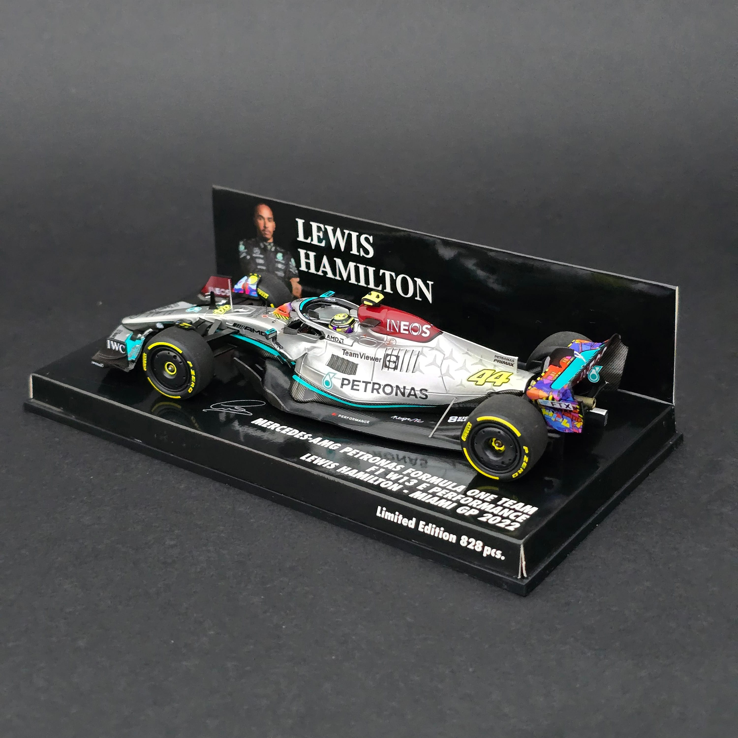 1:43 Mercedes AMG W13 Lewis Hamilton 2022
