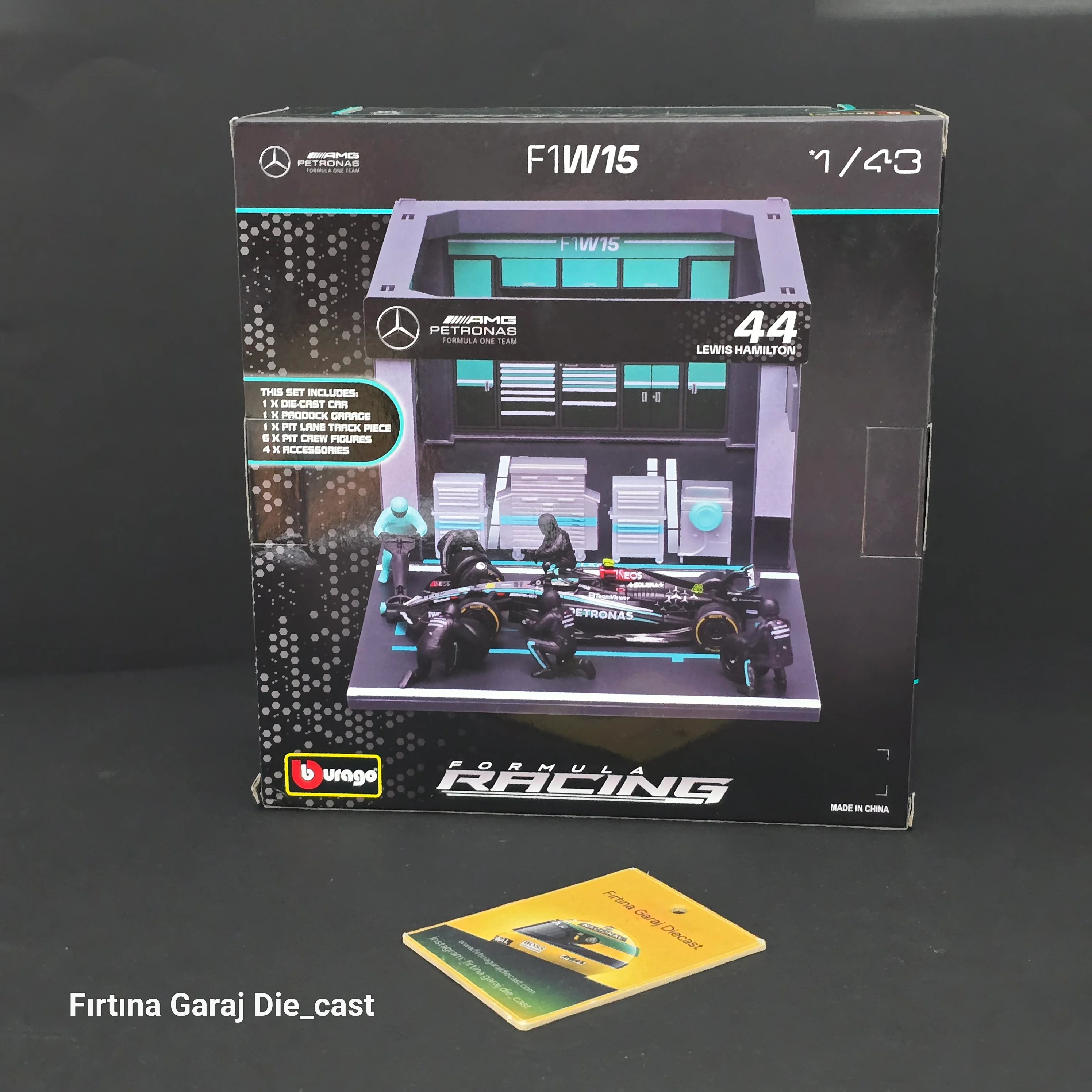 Mercedes 2024 Padok Garaj ve Pitstop Ekibi Seti