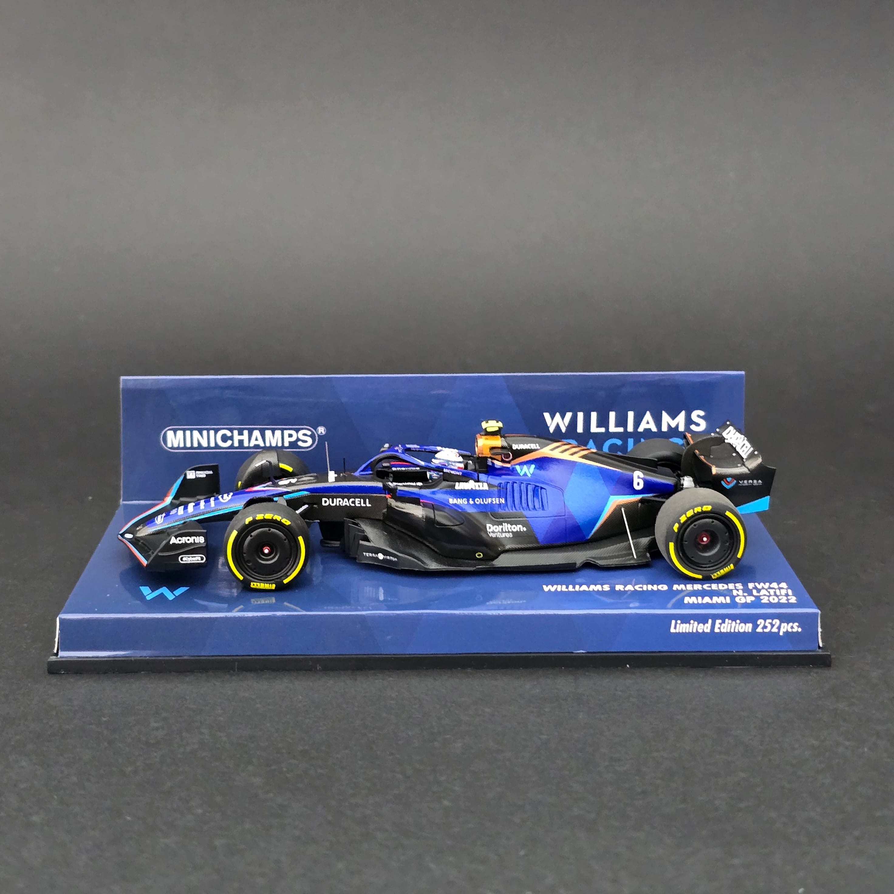 1:43 Williams Mercedes FW44 N.Latifi 2022